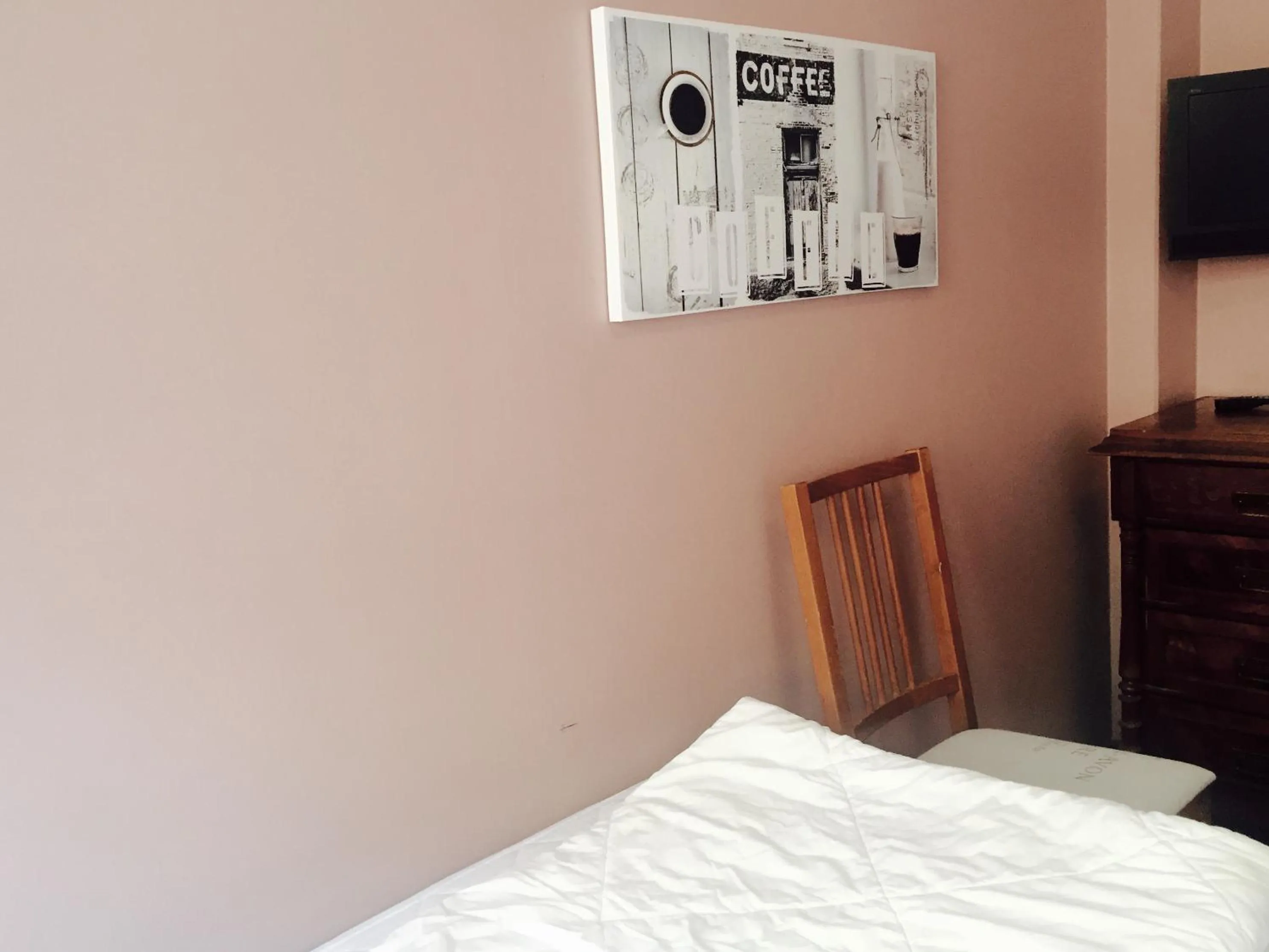 Decorative detail, Bed in Linné Hostel