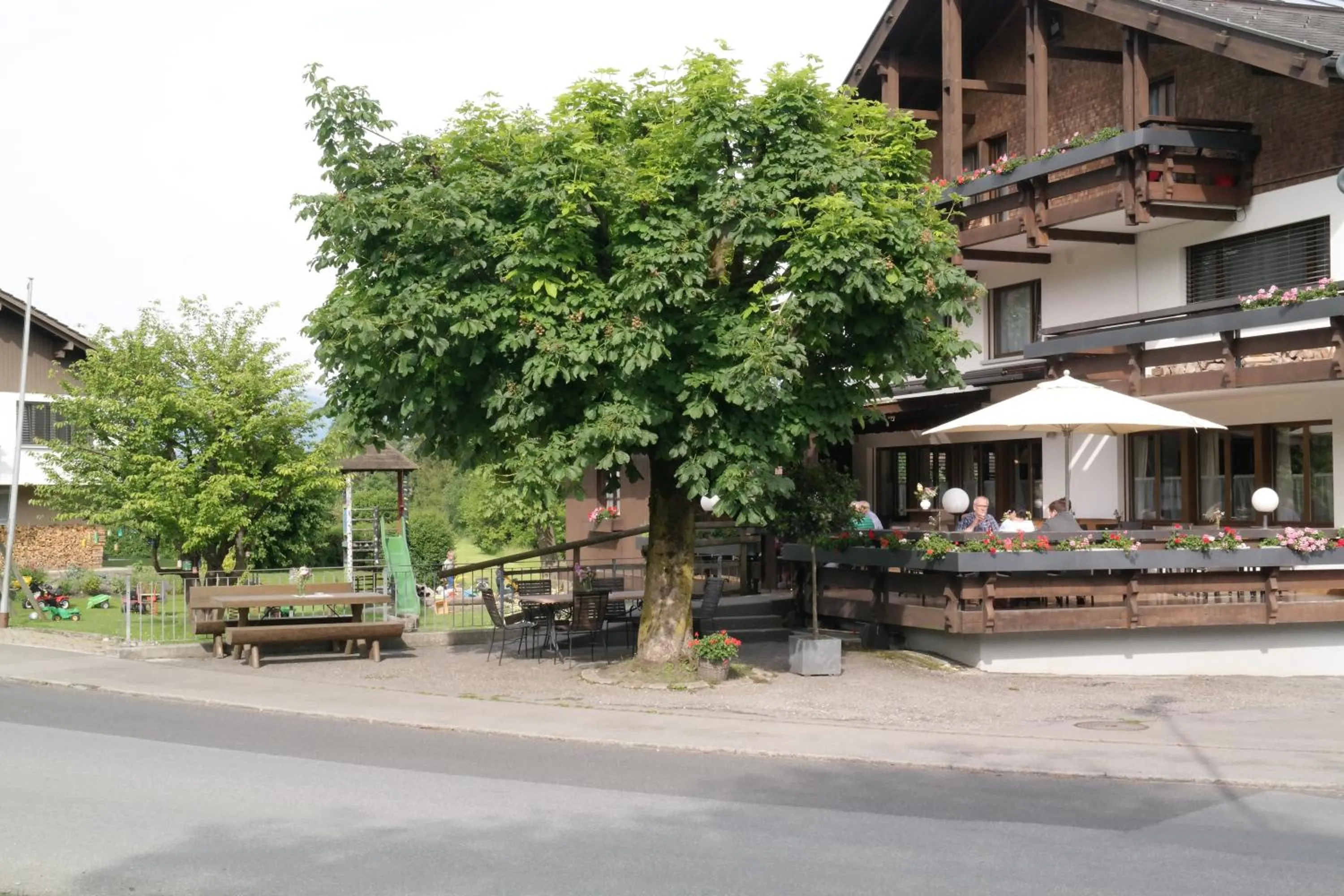 Restaurant/places to eat in Landgasthof Rössle ** Superior