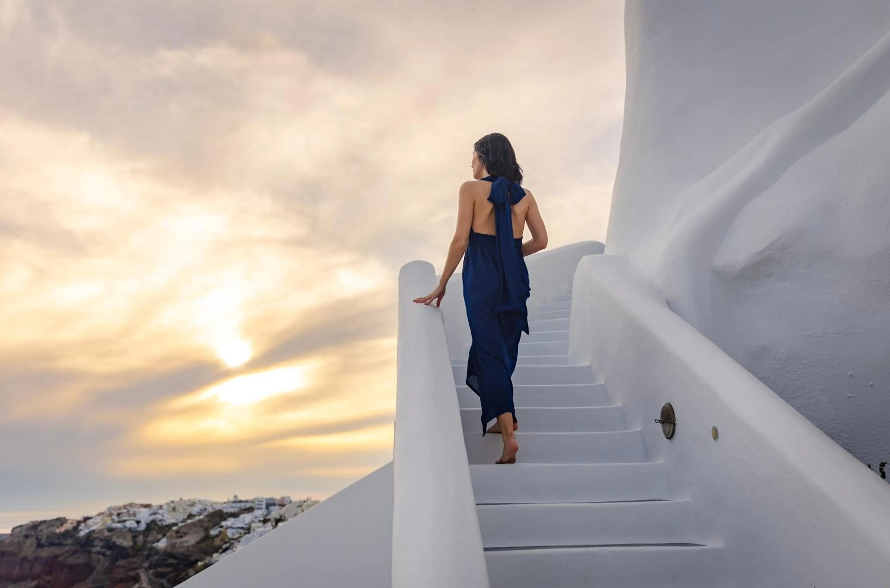 Property building in IKIES Santorini