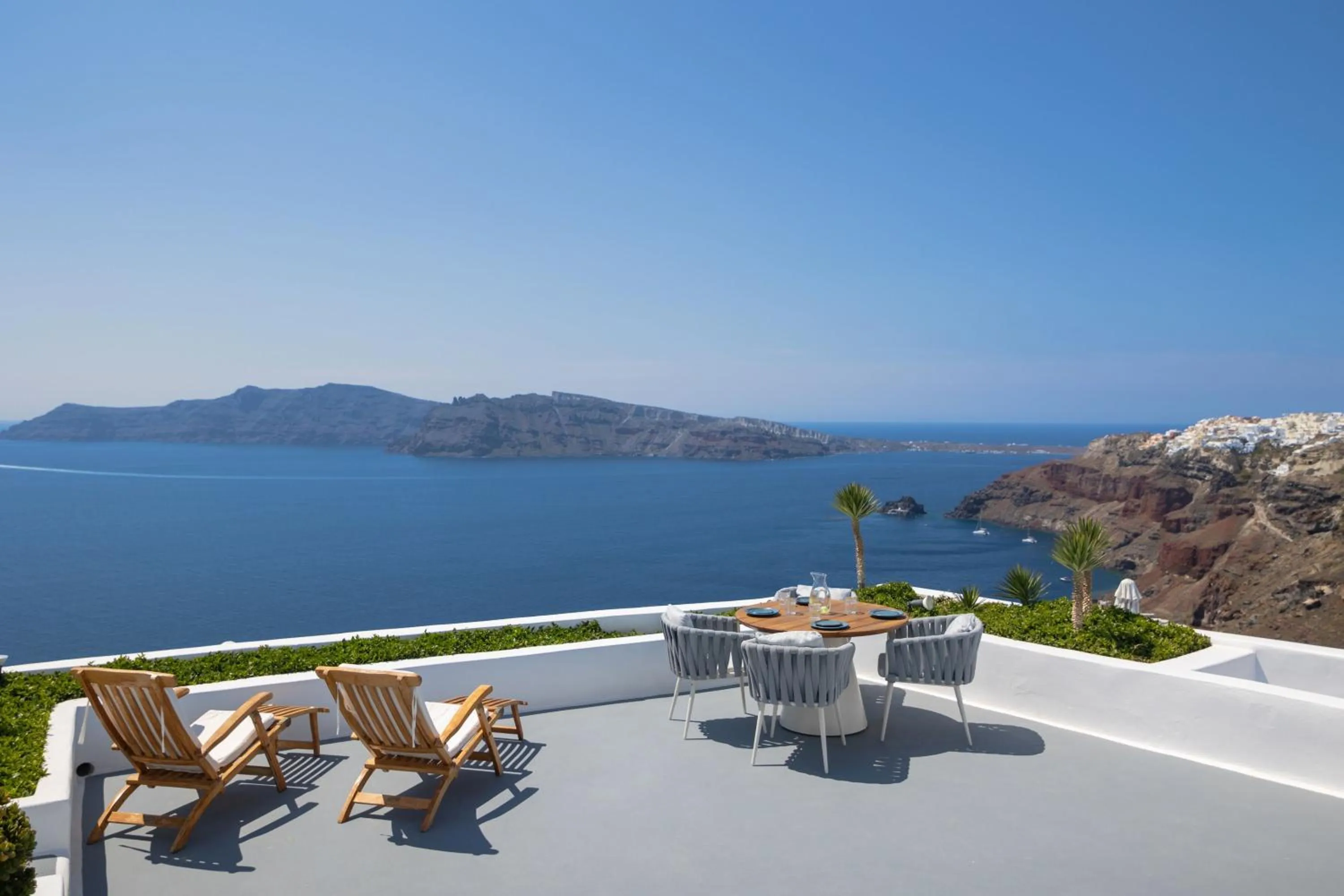 Day in IKIES Santorini