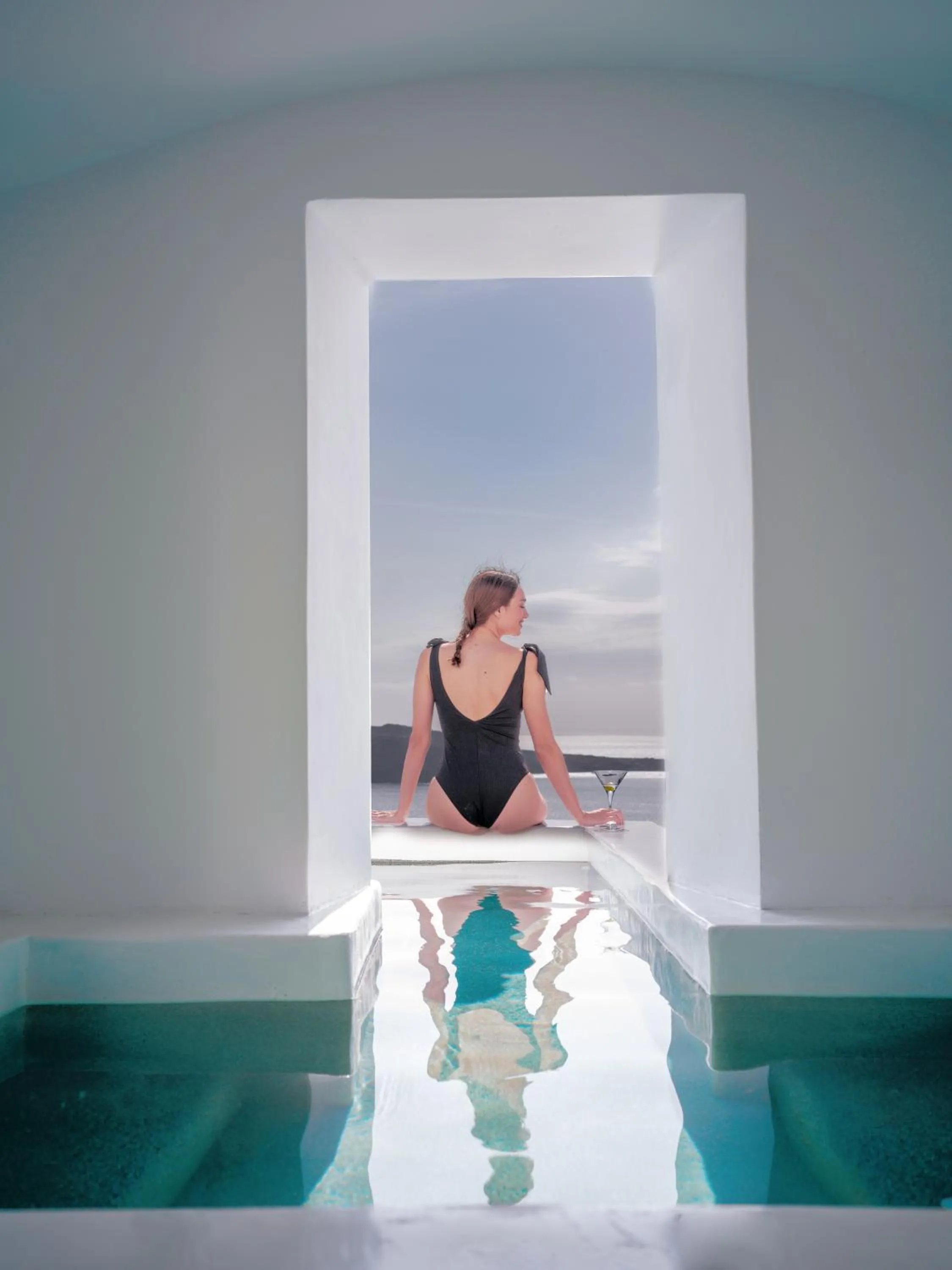 Hot Tub in IKIES Santorini