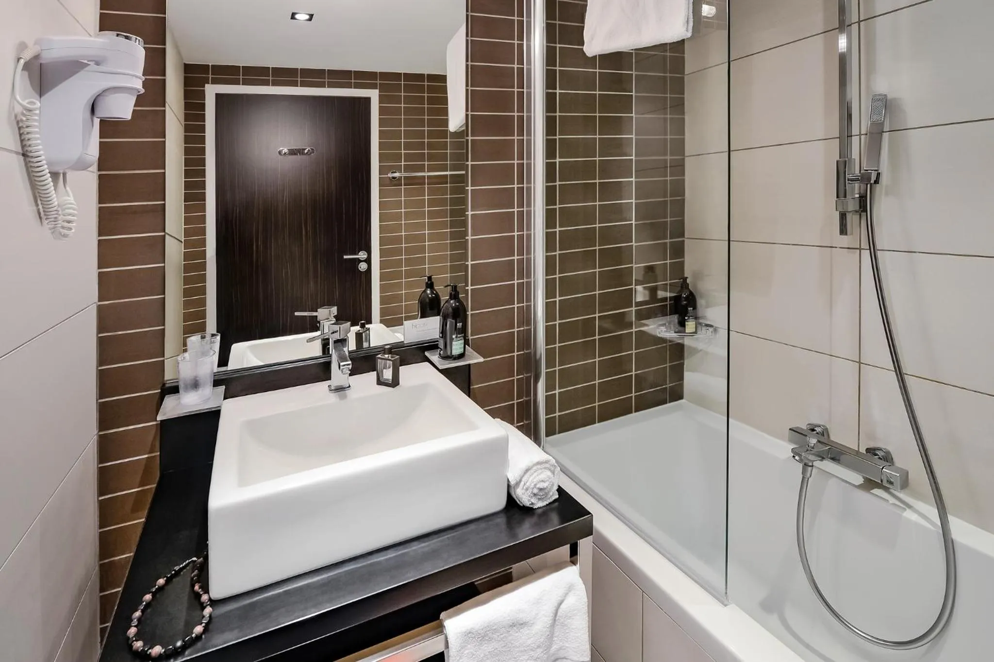 Bathroom in Adagio Grenoble Centre