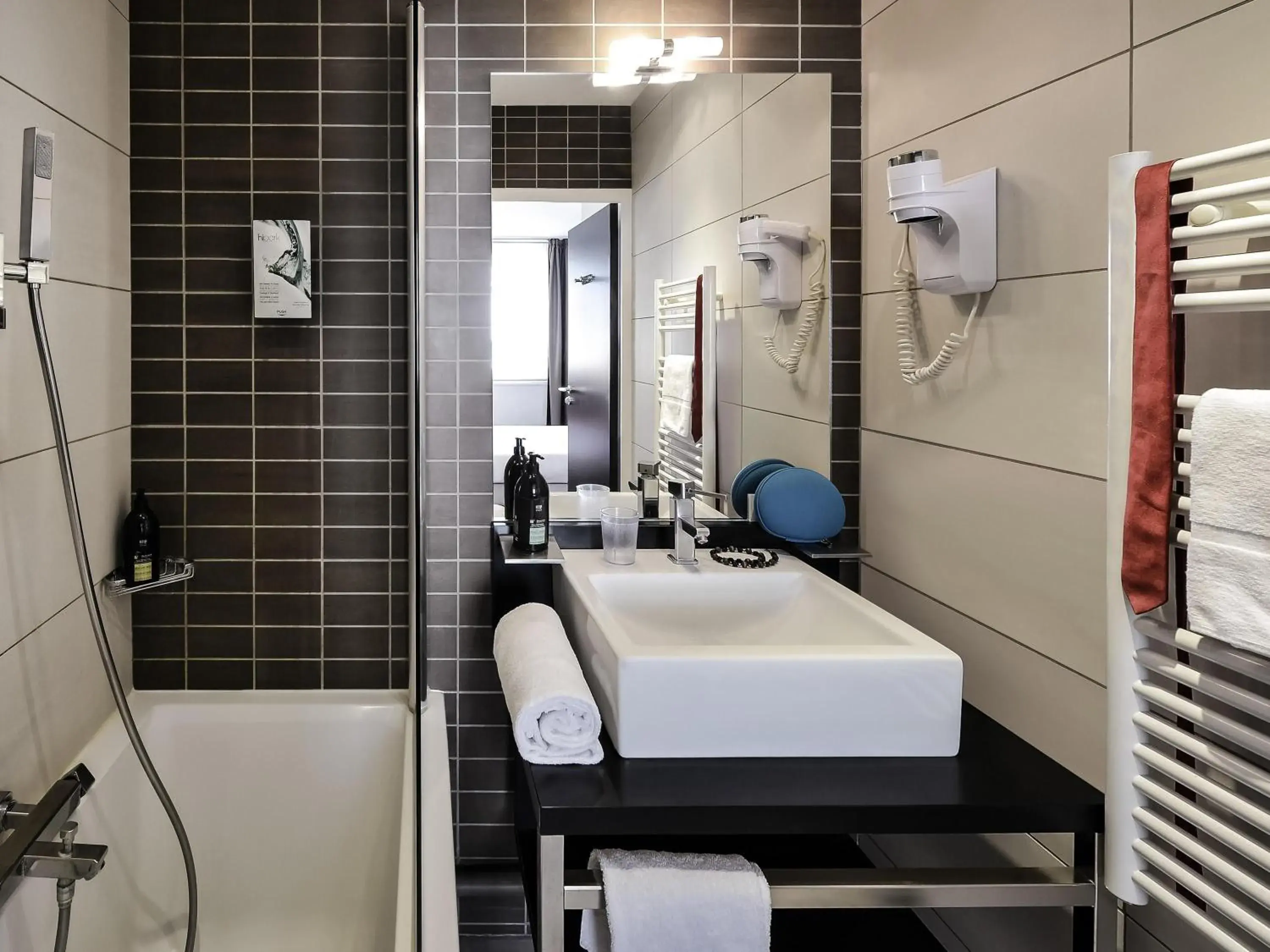 Bedroom in Adagio Grenoble Centre Bedroom in Adagio Grenoble Centre