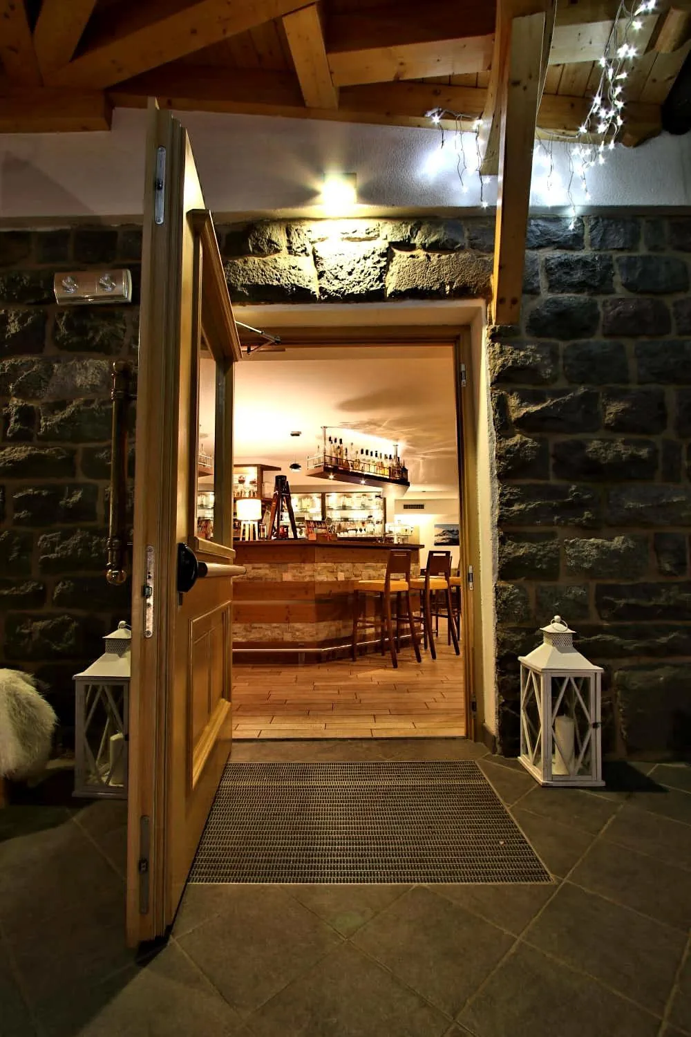 Lounge or bar in Ciasa Alpina Relax Hotel