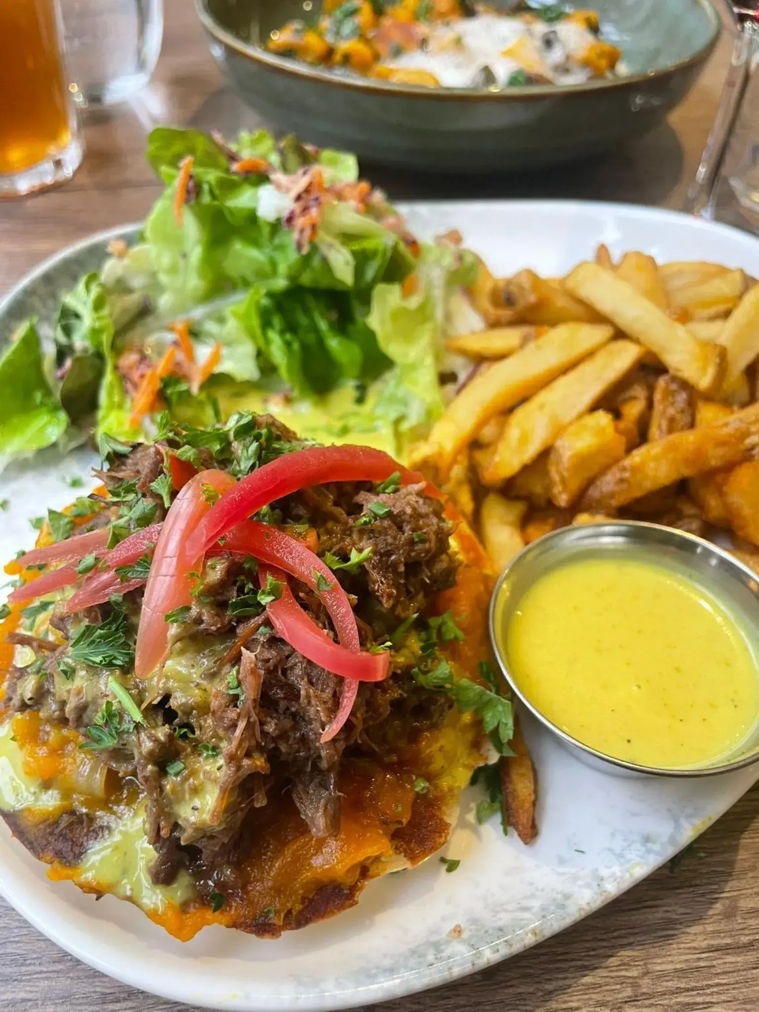 Restaurant/places to eat in Logis Hôtel Maison Voltaire Restaurant/places to eat in Logis Hôtel Maison Voltaire