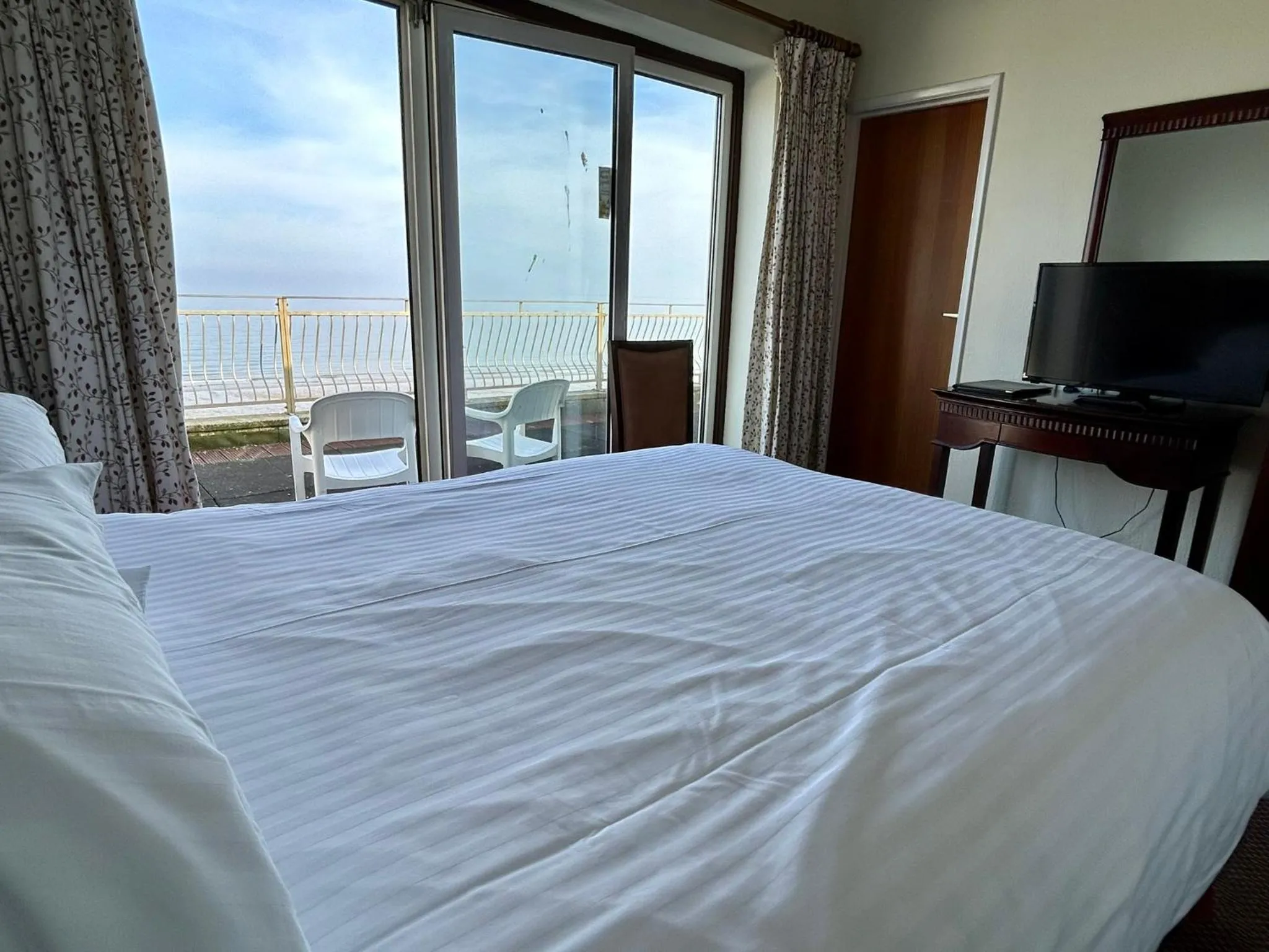 Bed in Bay View - Seafront, Sandown, Isle of Wight