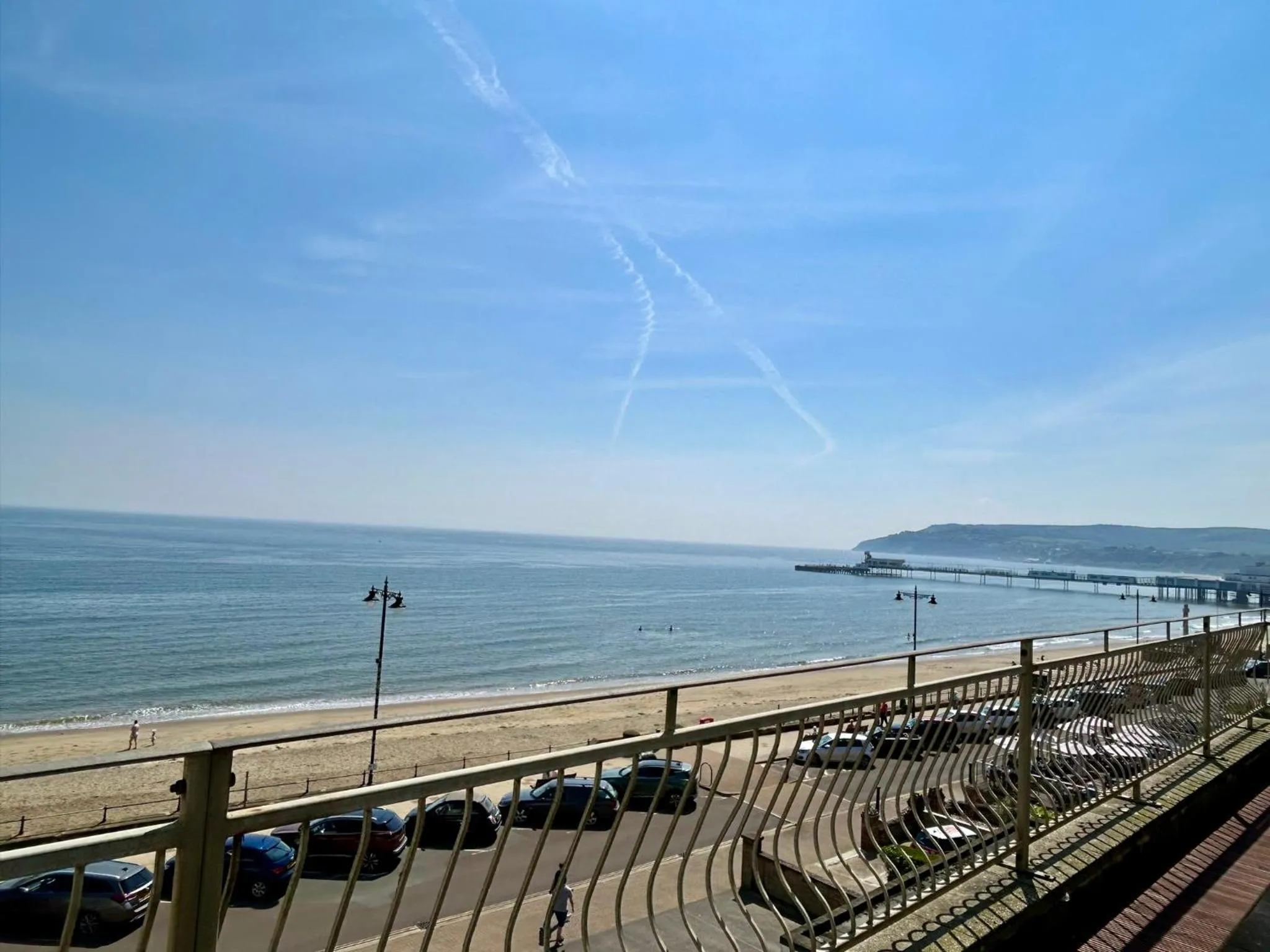 Day in Bay View - Seafront, Sandown, Isle of Wight