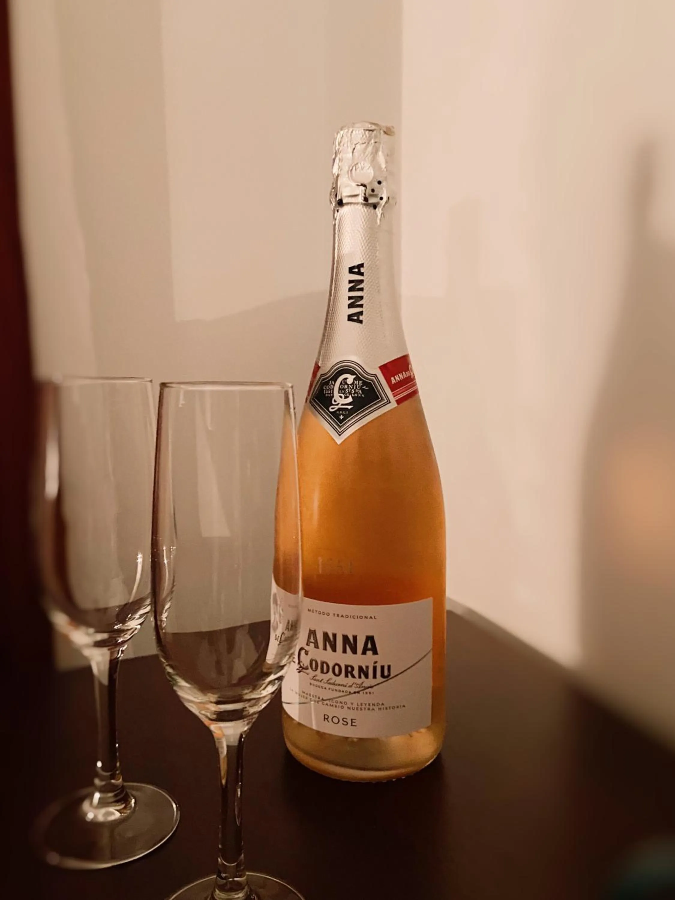 Drinks in I AM La Posada Hotel and Apartment