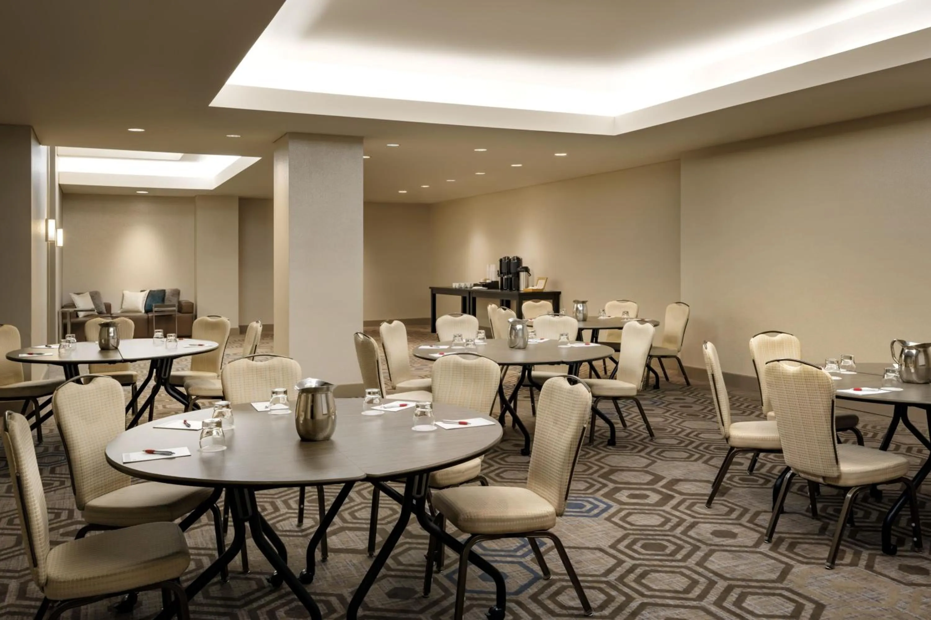 Meeting/conference room in Toronto Marriott City Centre Hotel