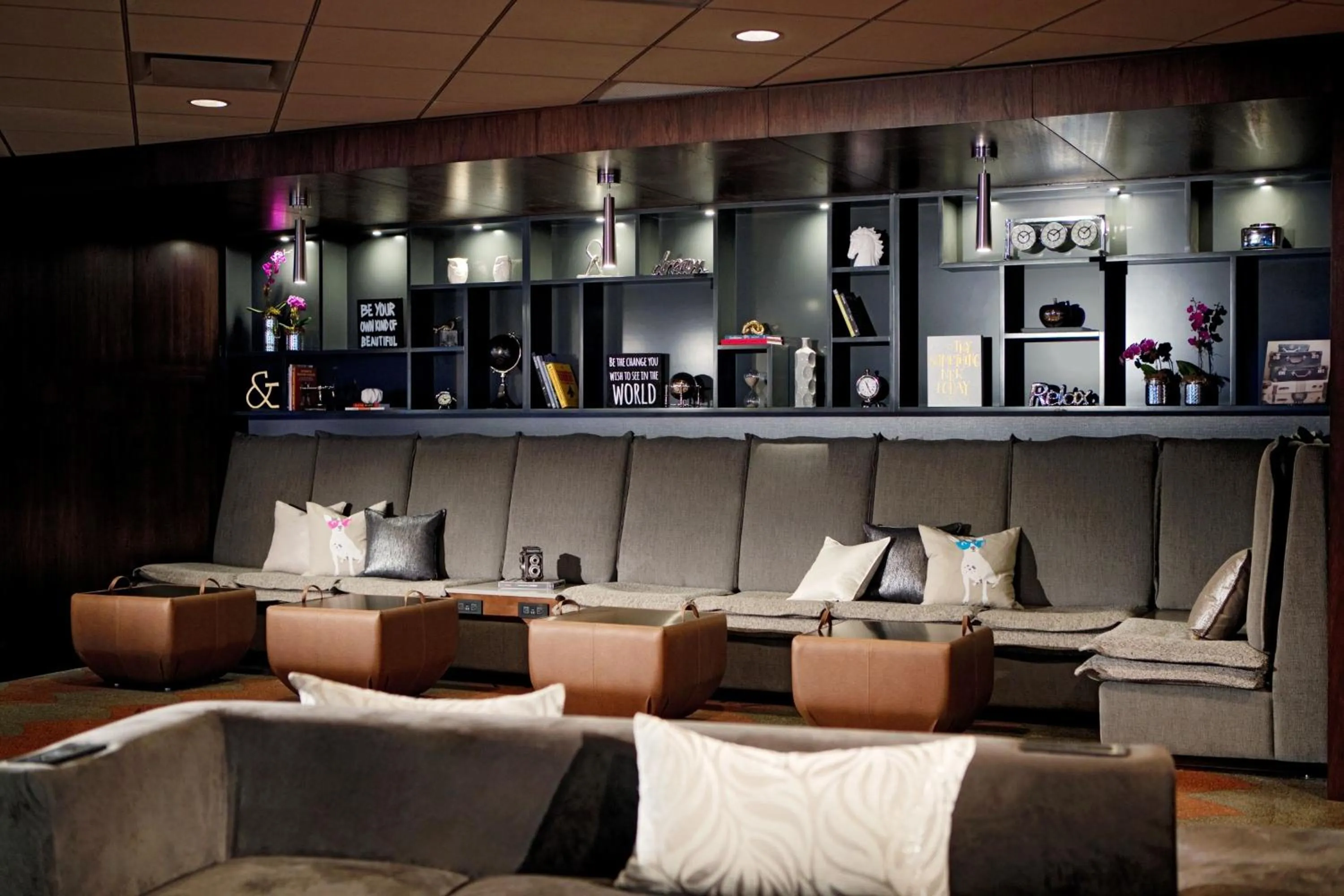 Lobby or reception in Toronto Marriott City Centre Hotel