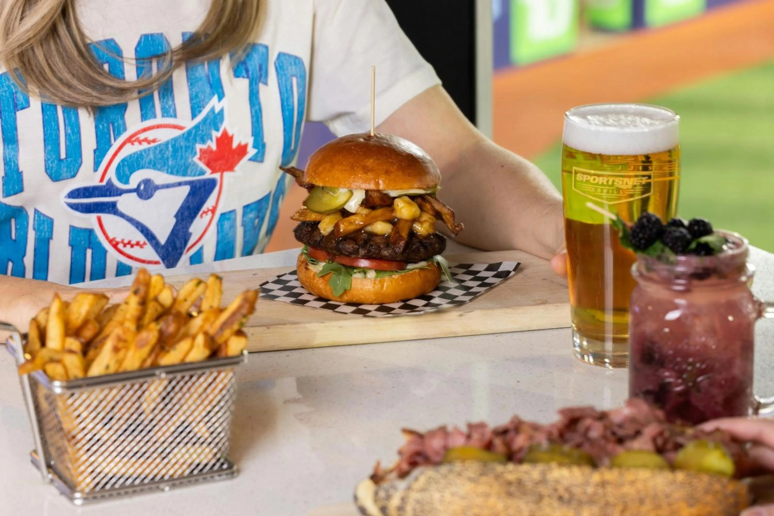 Restaurant/places to eat in Toronto Marriott City Centre Hotel