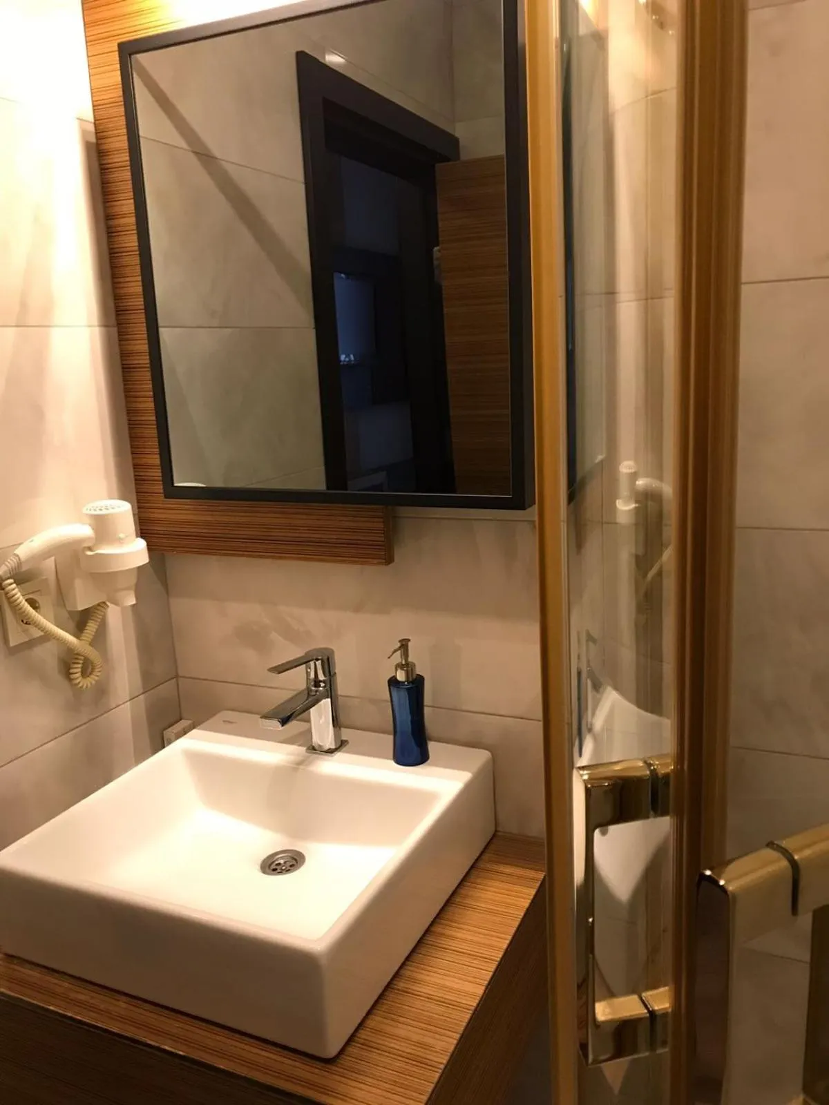 Bathroom in Aydinoglu Hotel