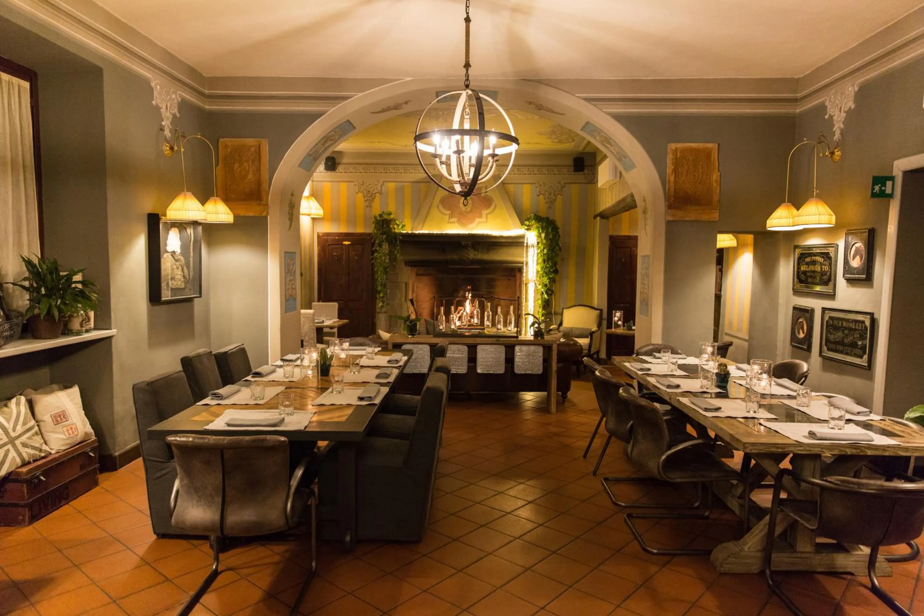 Restaurant/places to eat in Al Castello Resort