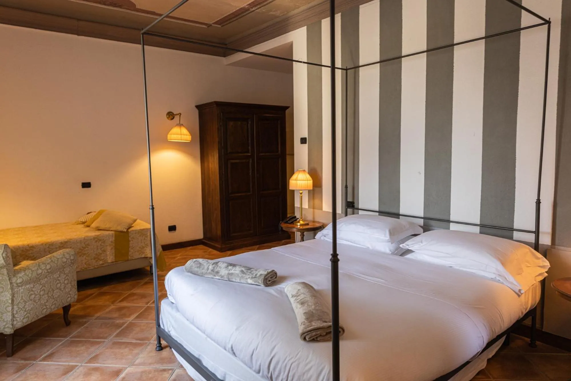 Bed in Al Castello Resort