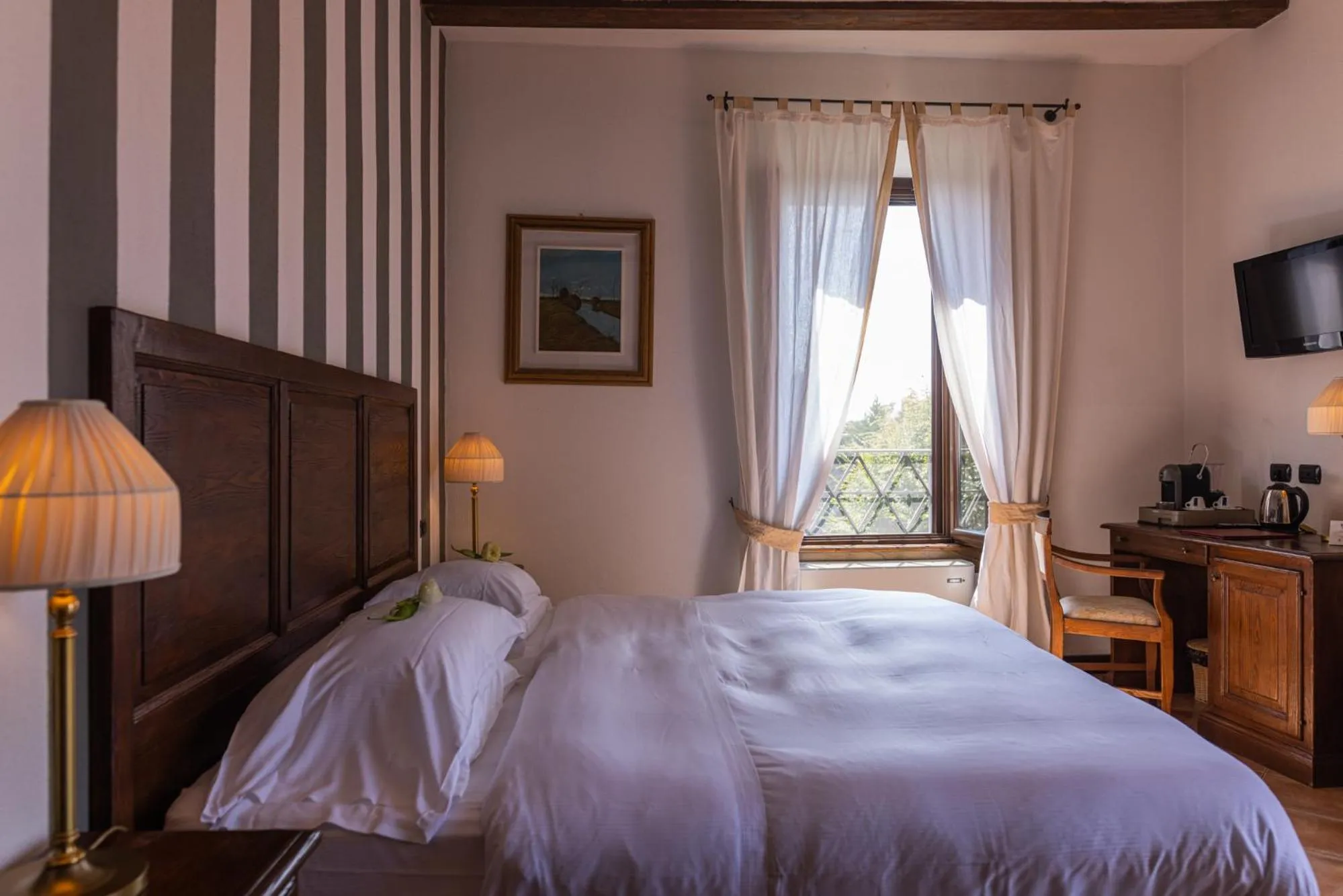 Bed in Al Castello Resort