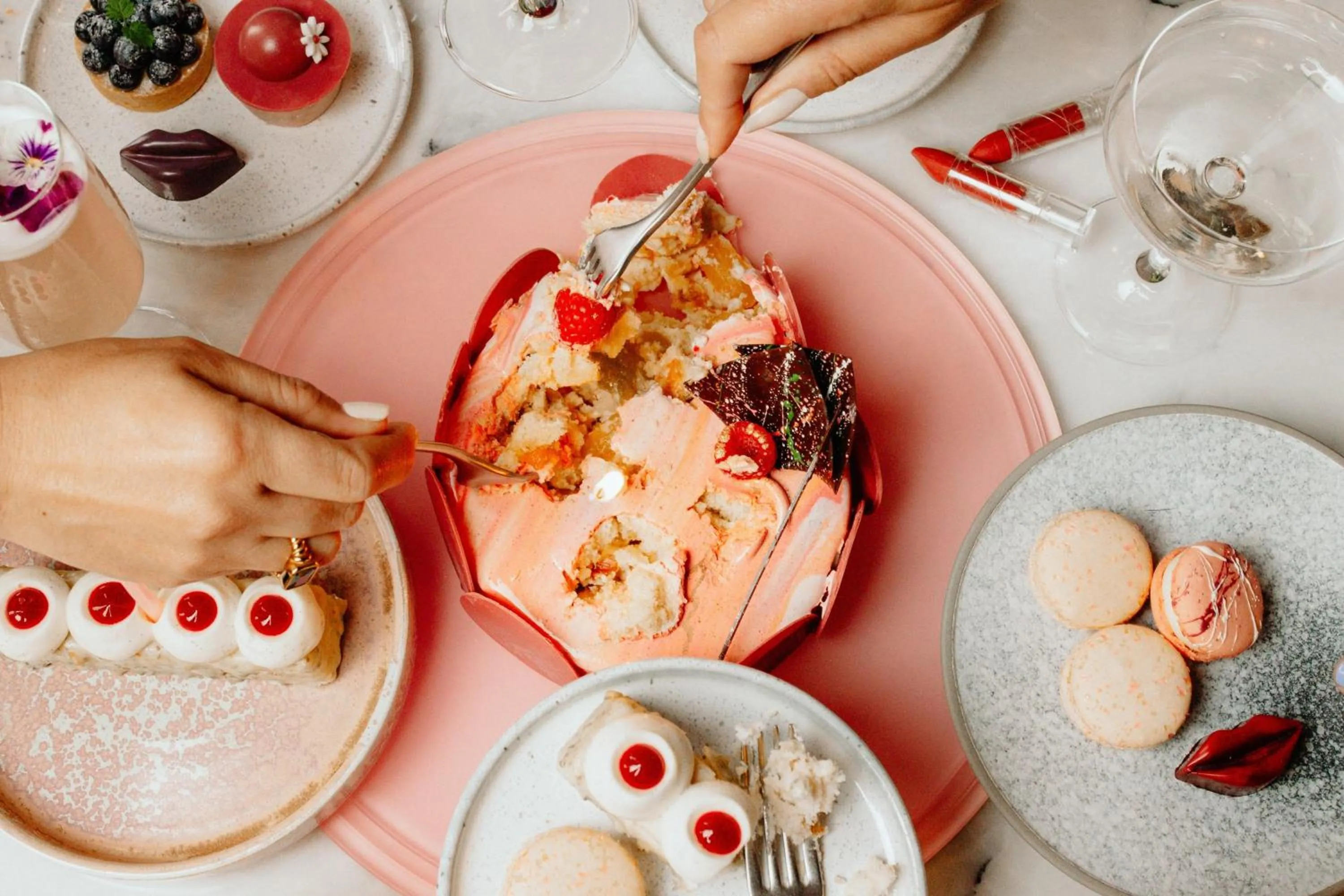 Restaurant/places to eat in W Toronto