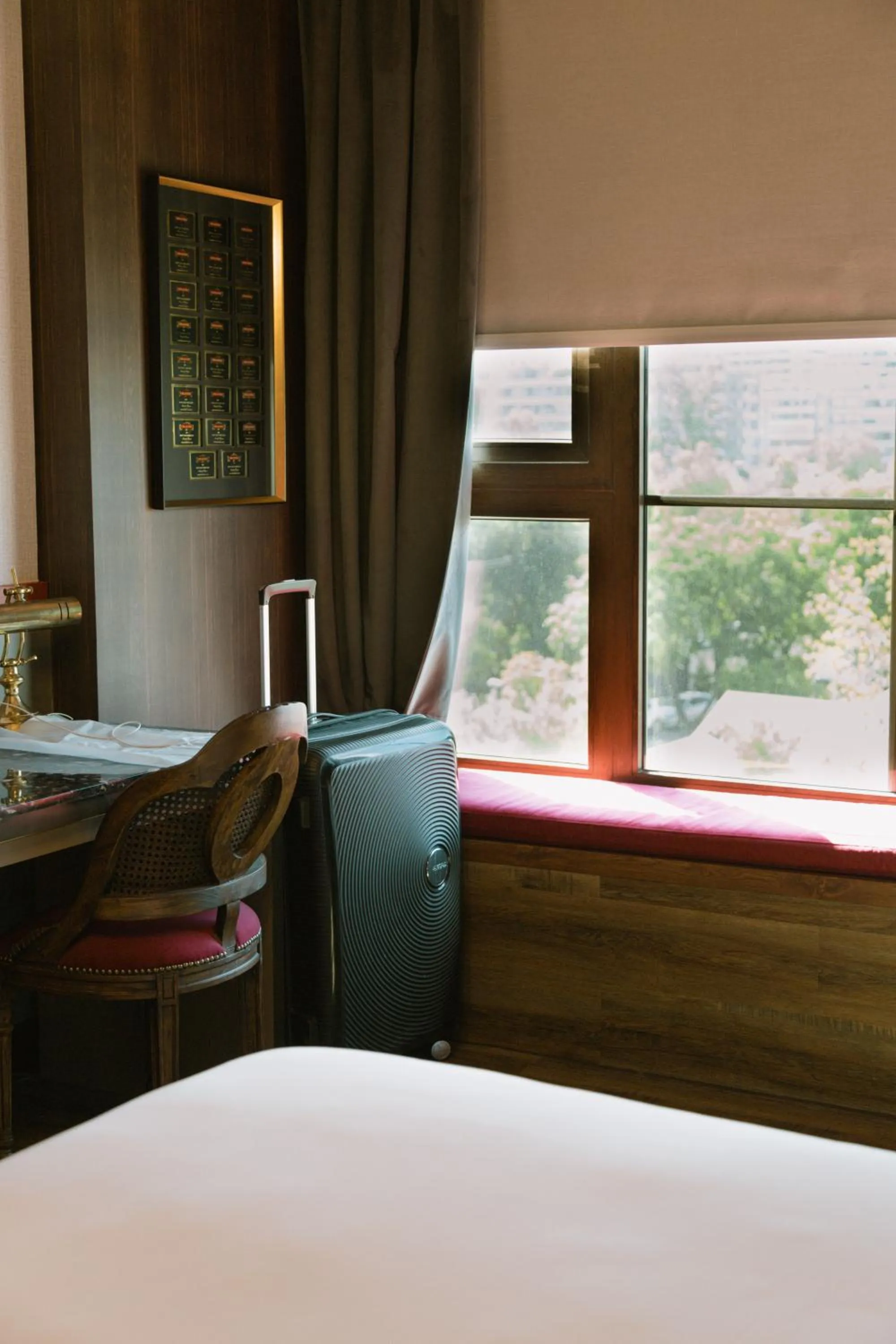 Seating area, Bed in Hotel Eco Boutique Bidasoa