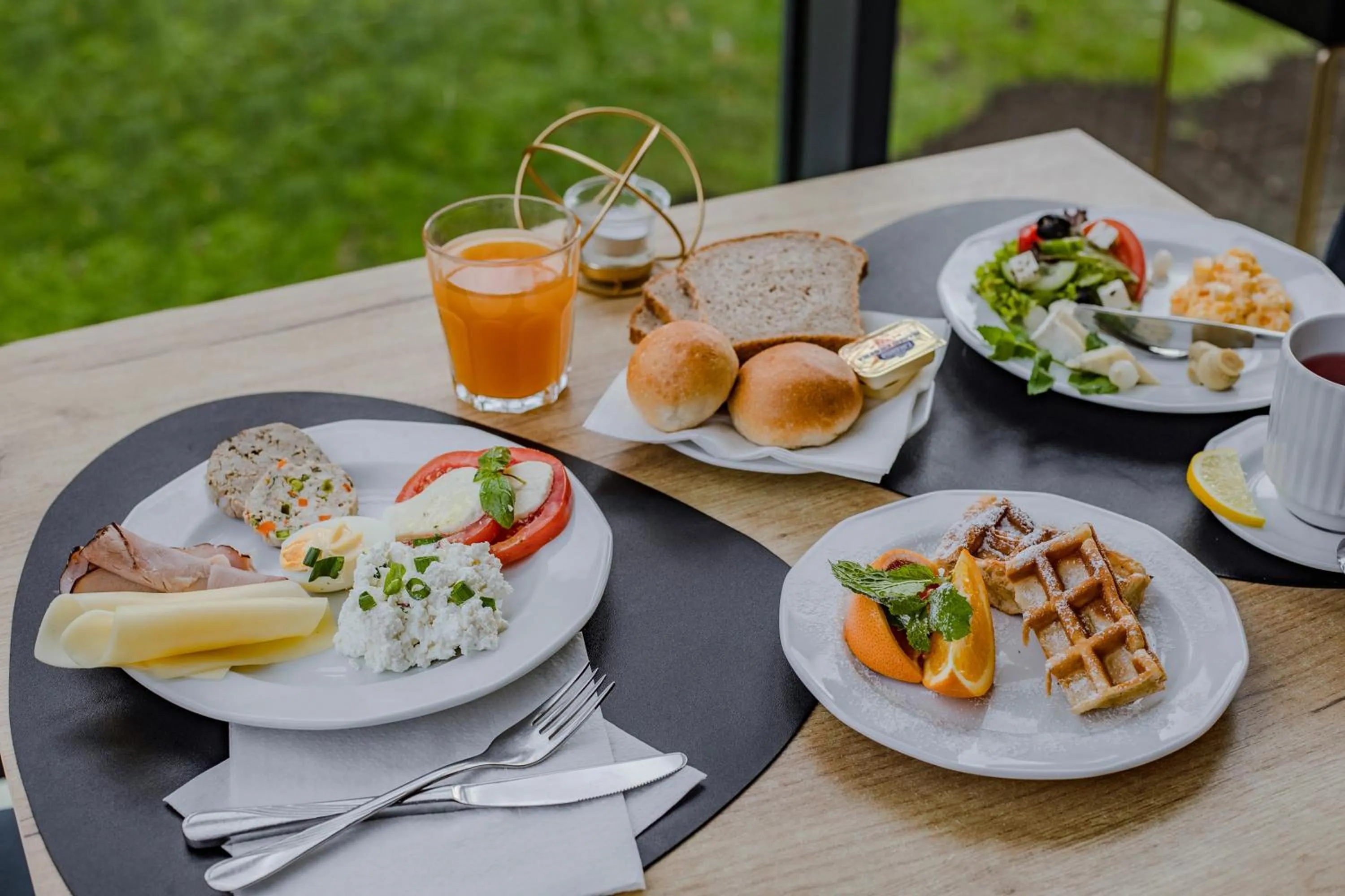 Spring in Prawdzic Family Resort & Wellness