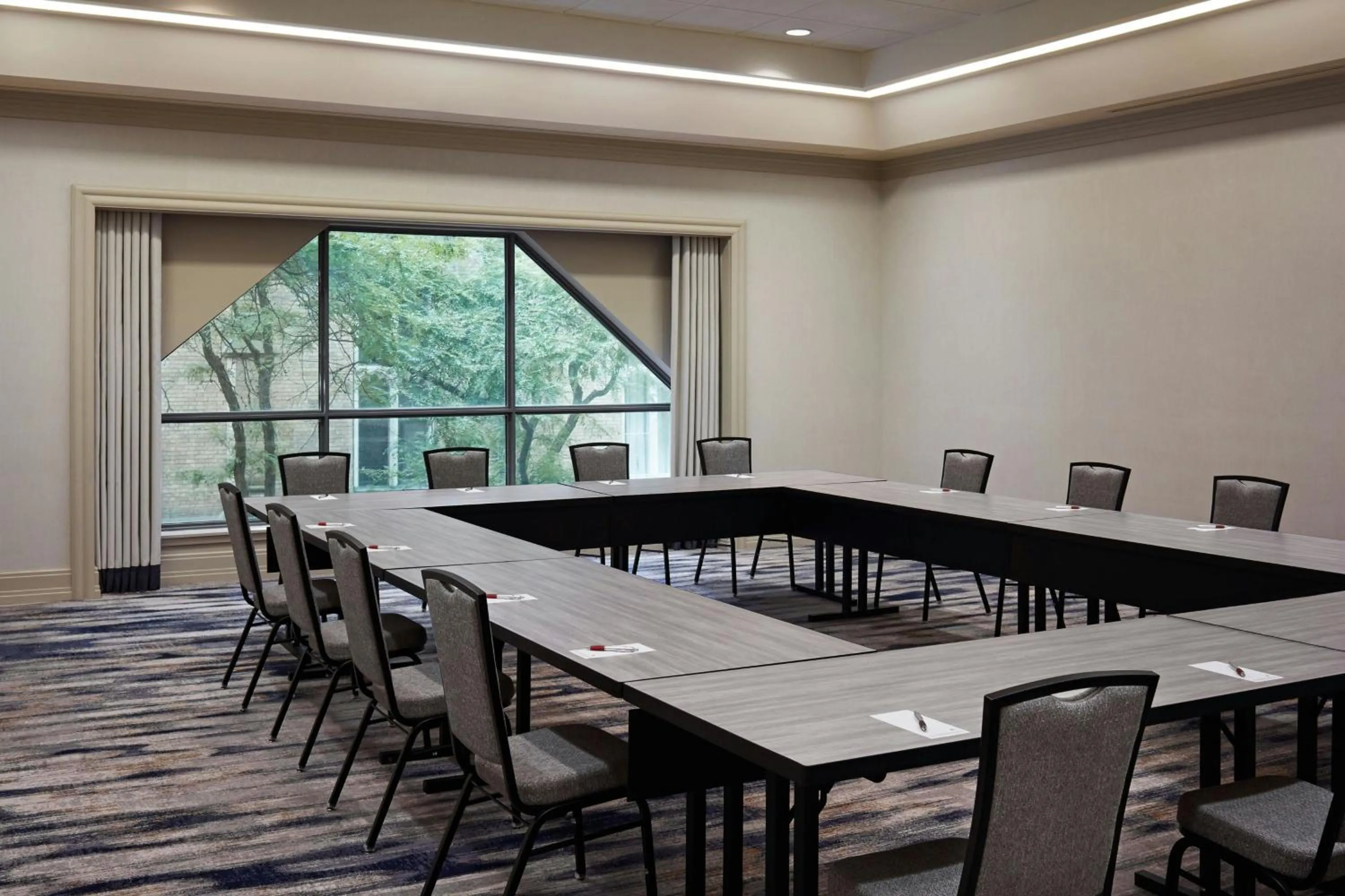 Meeting/conference room in Marriott Downtown at CF Toronto Eaton Centre