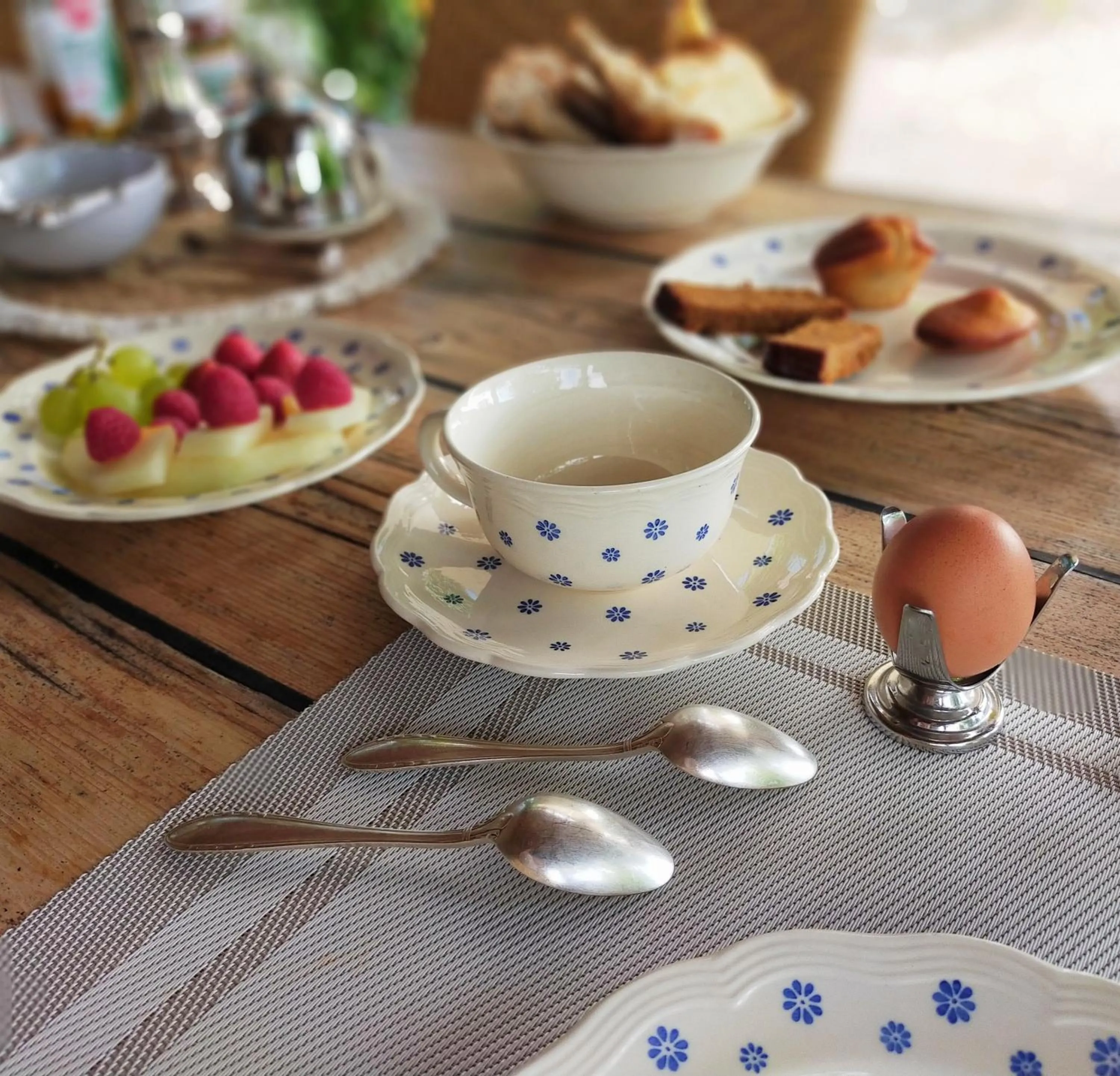 Breakfast in les Didascalies