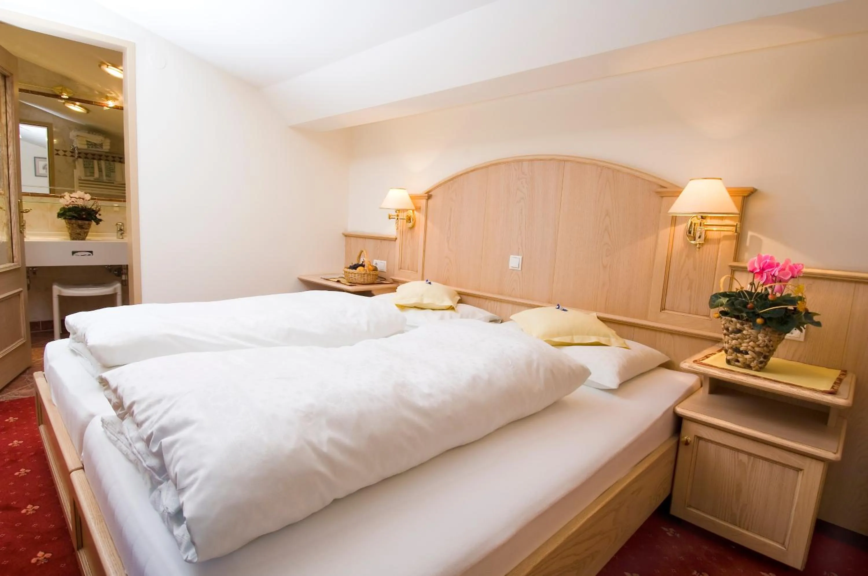 Bed in Alpenhotel Fernau