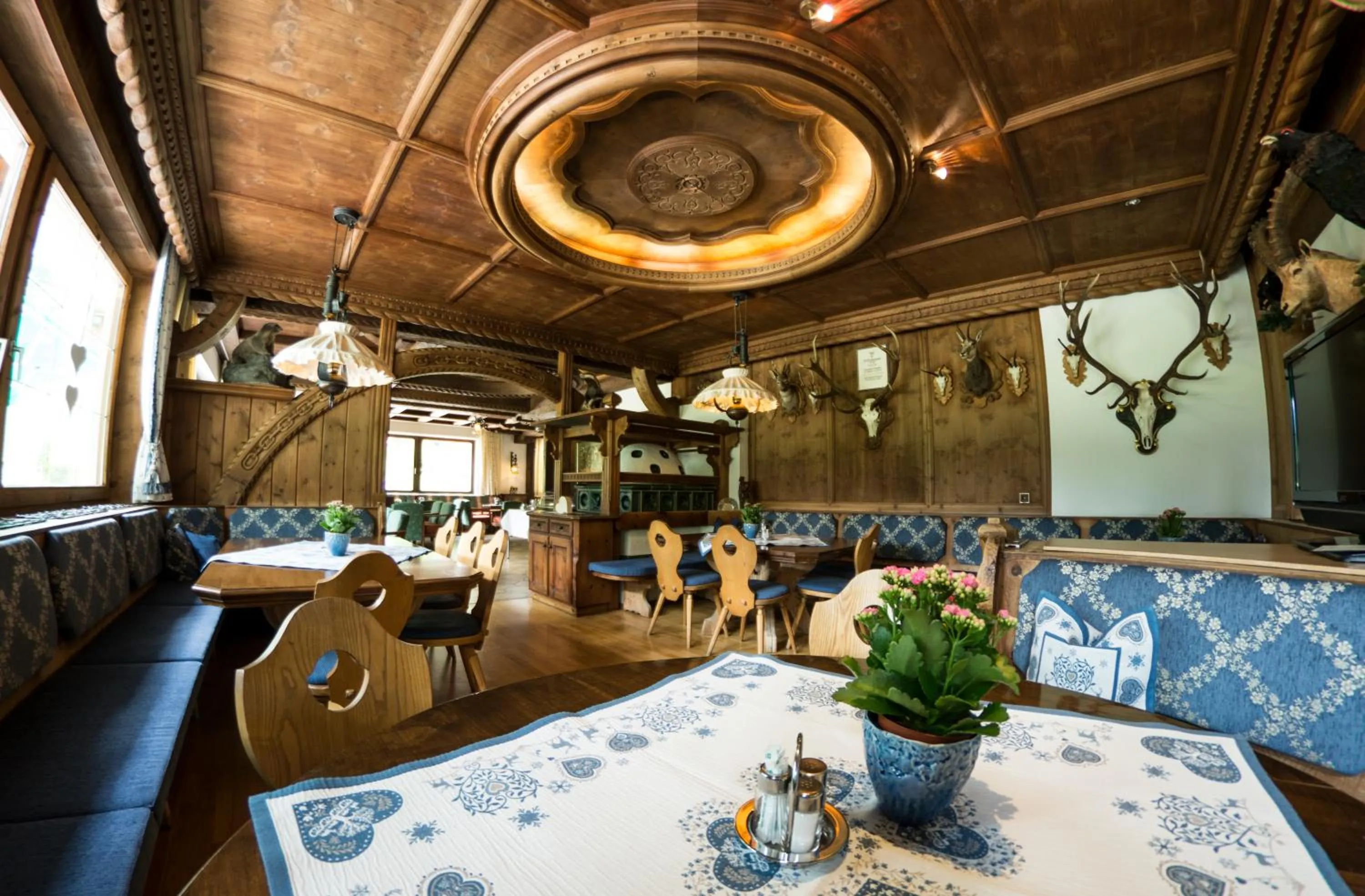 Coffee/tea facilities in Alpenhotel Fernau