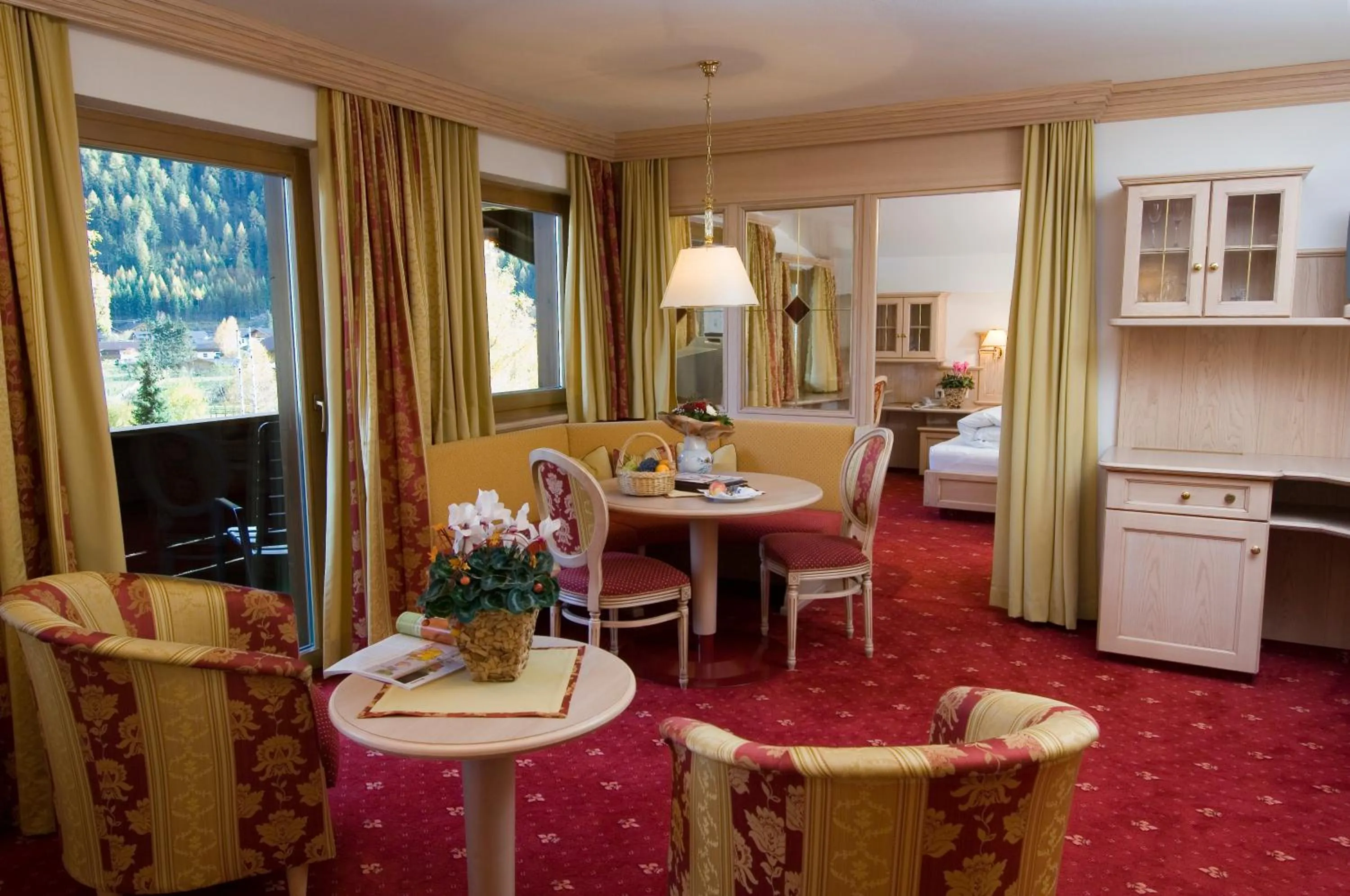 Seating area in Alpenhotel Fernau