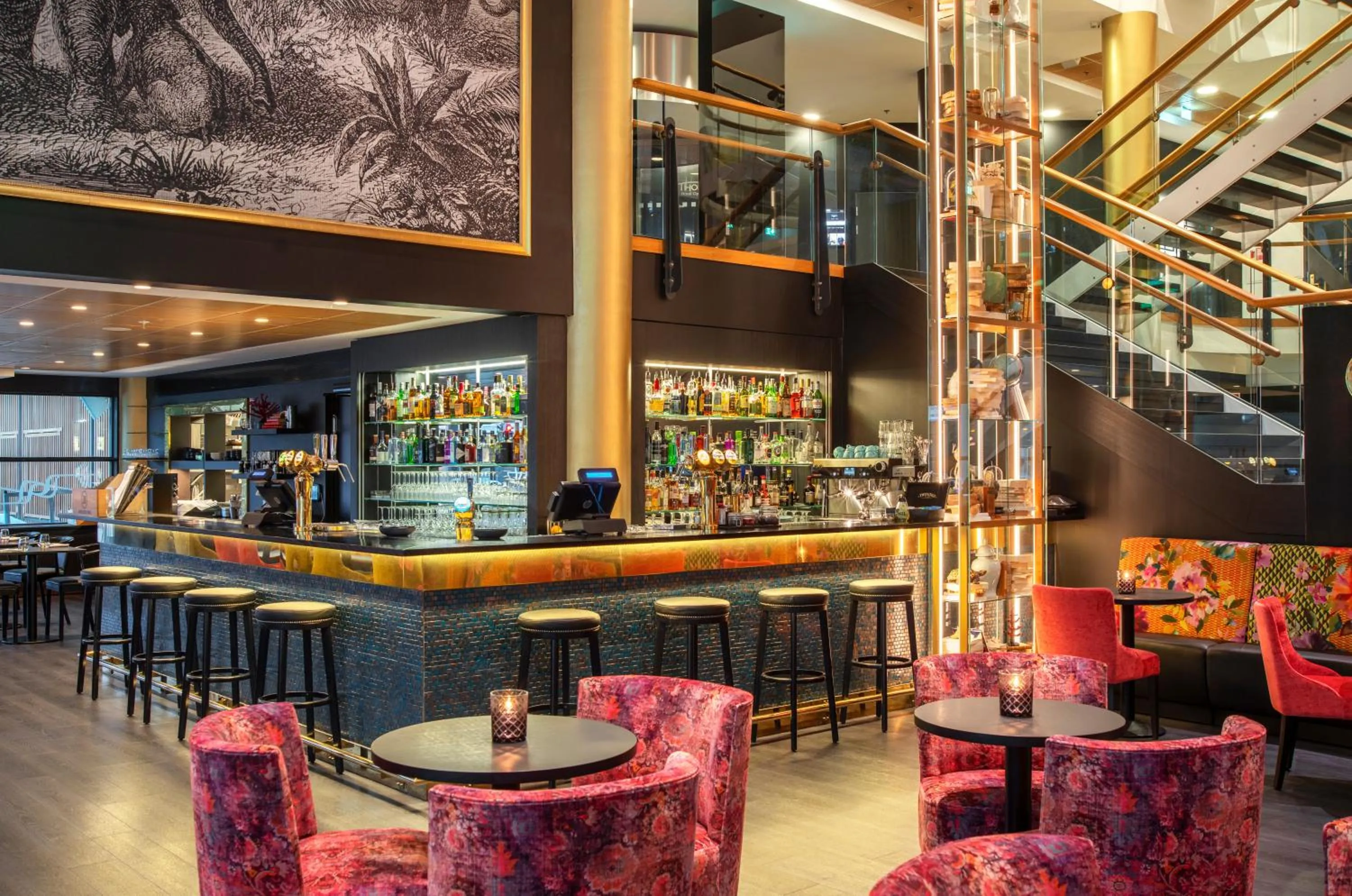 Lounge or bar in Thon Hotel Opera