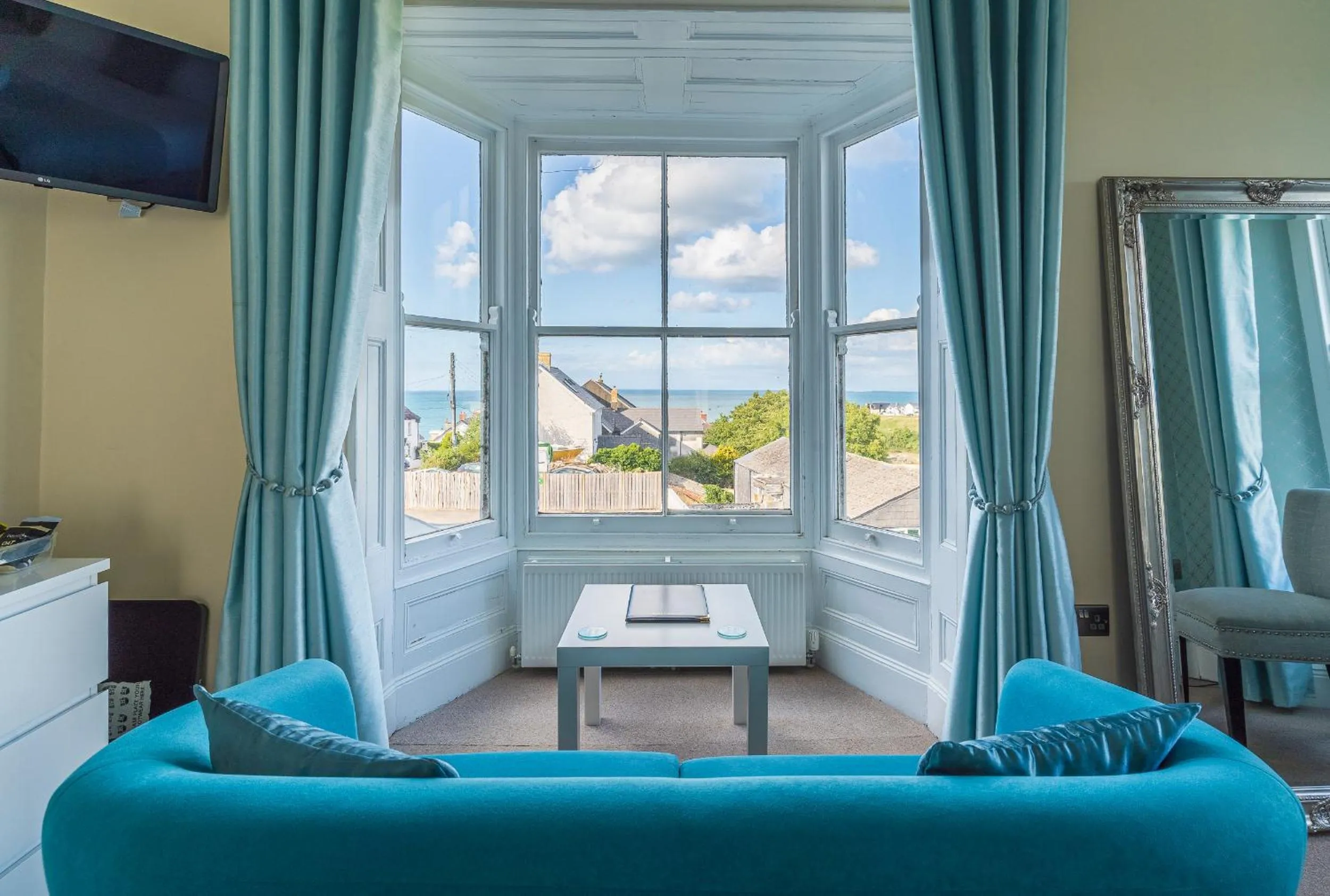 Natural landscape in Rooms at The Highcliffe