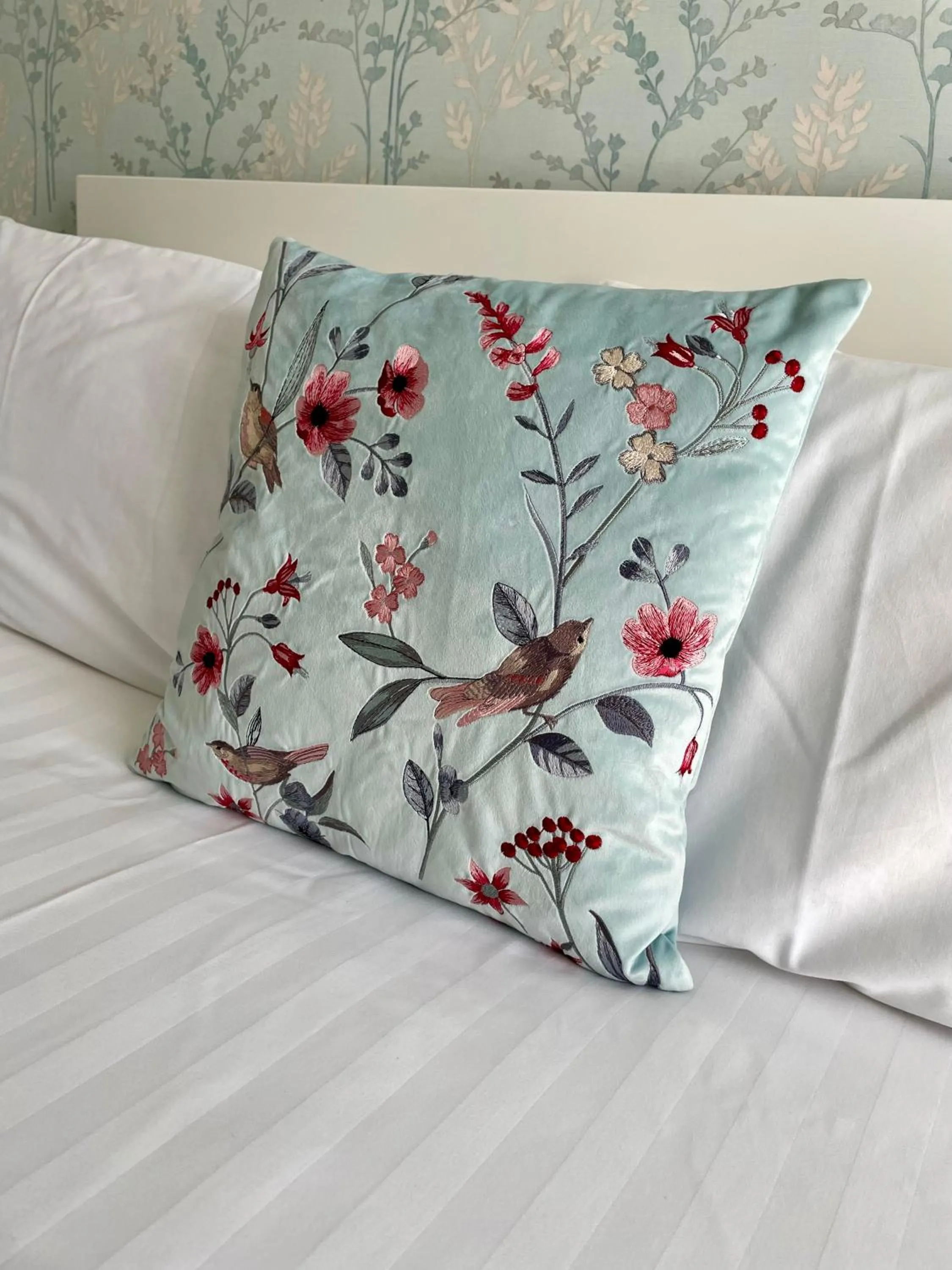 Bed in Rooms at The Highcliffe