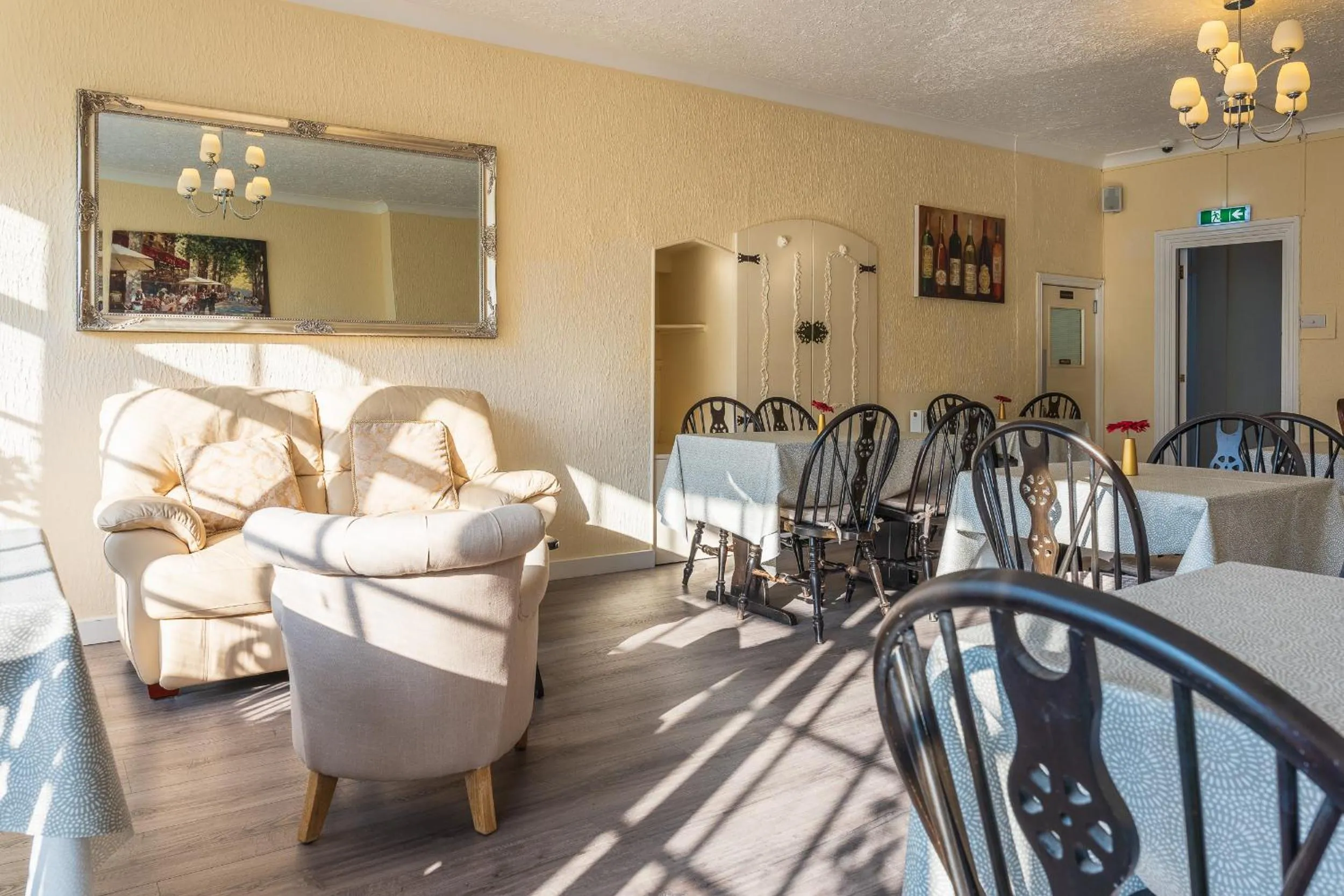 Rooms at The Highcliffe