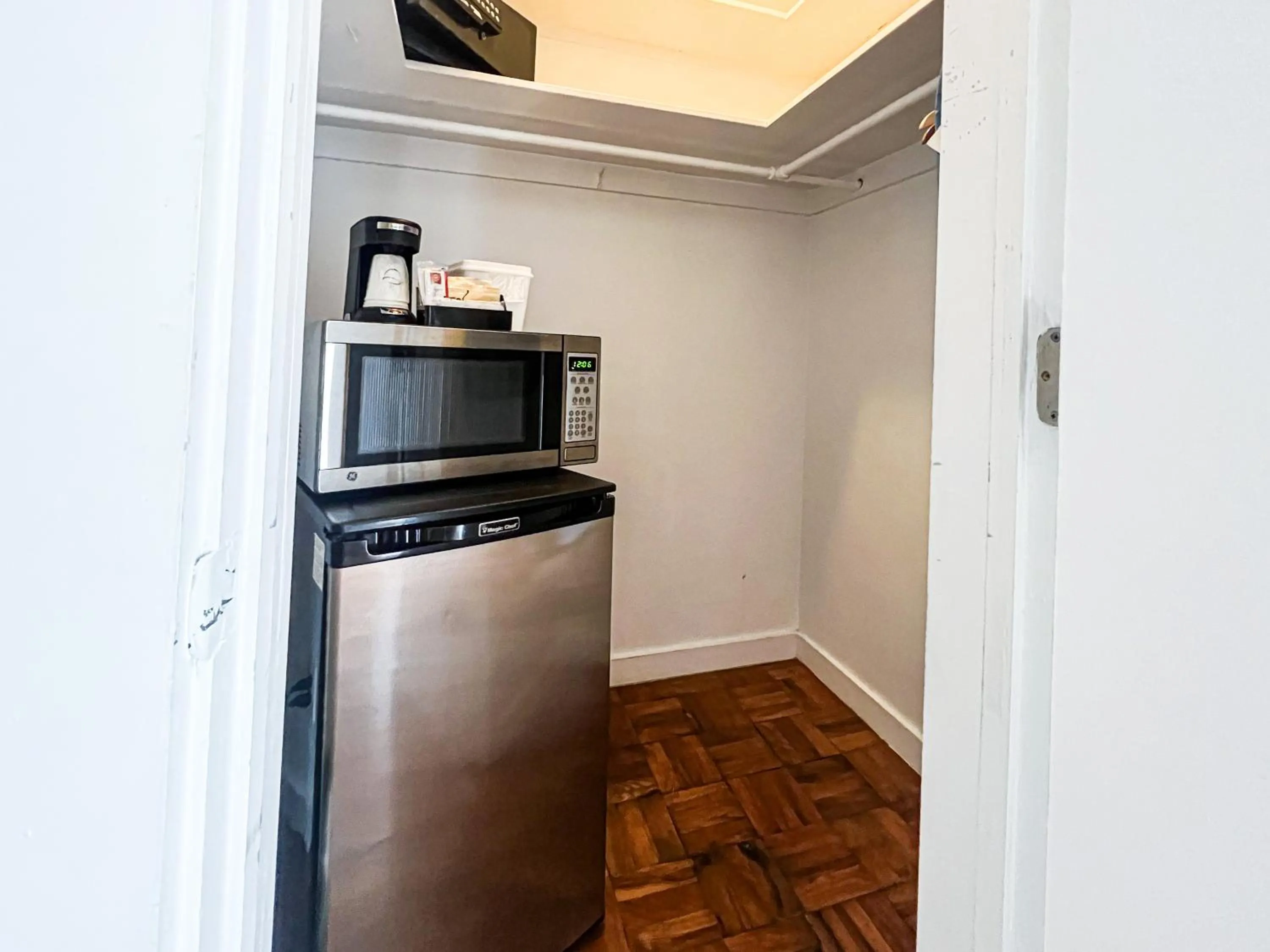 Coffee/tea facilities in Winterset