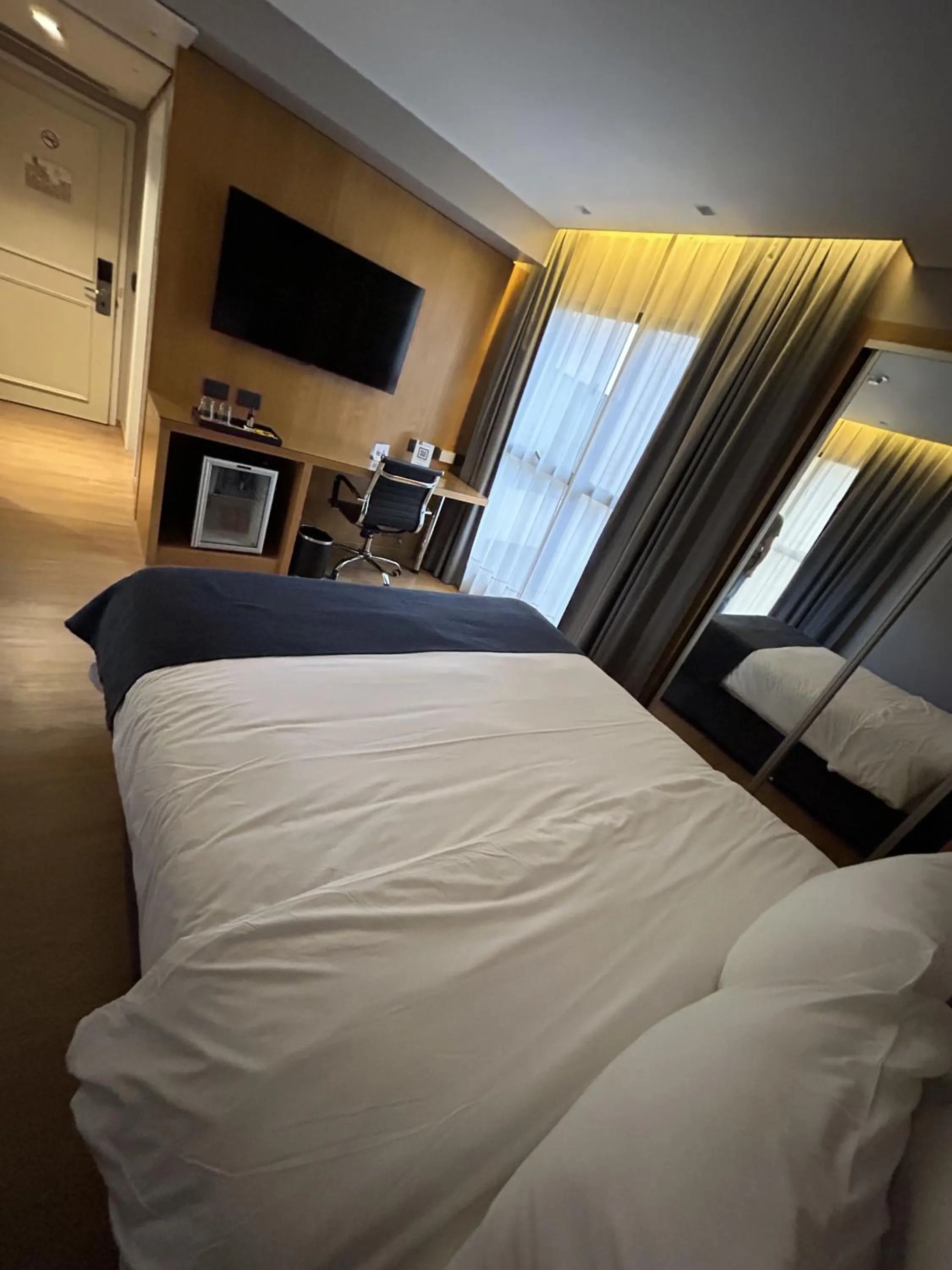 Bed in Windsor Hotel