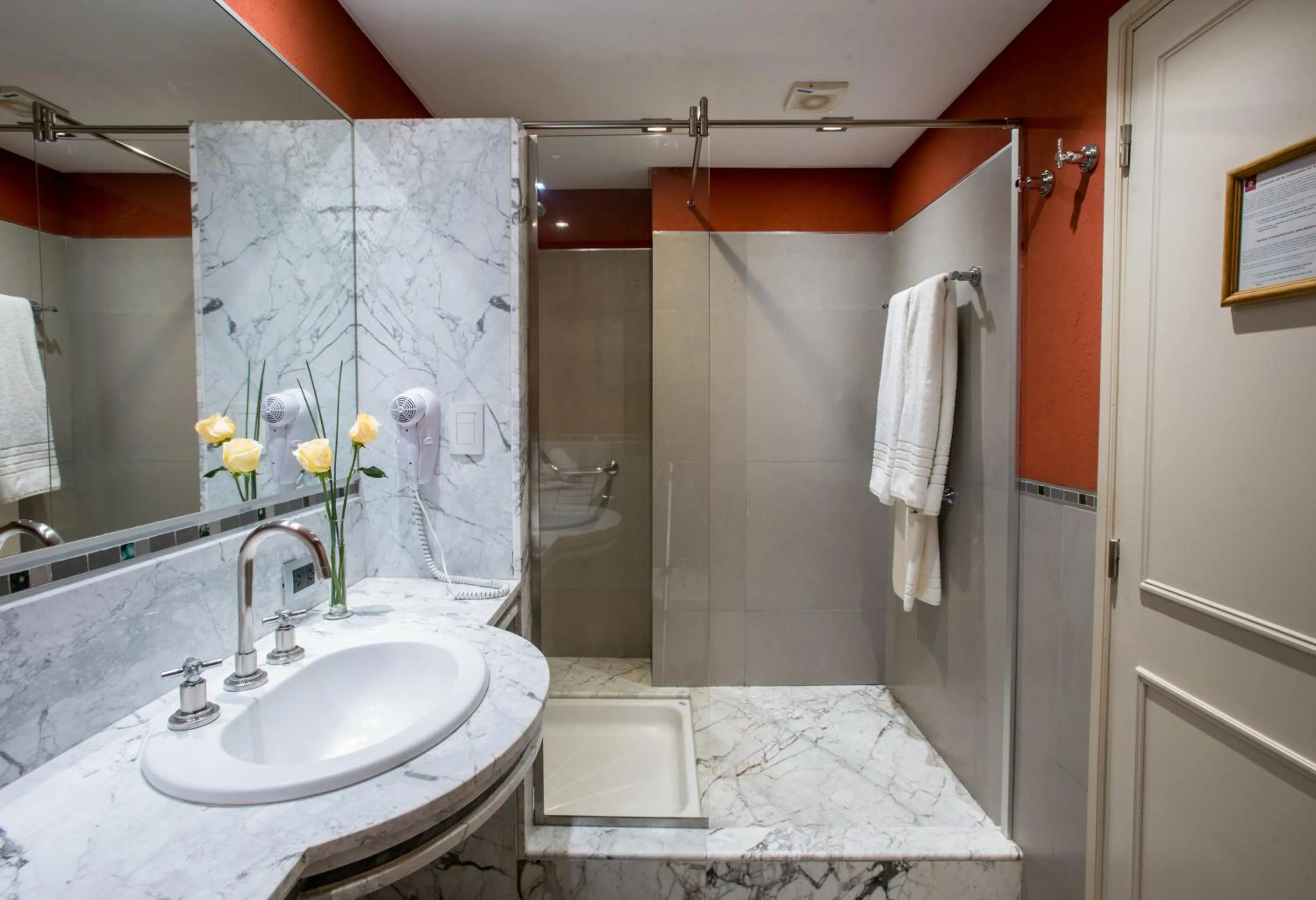 Bathroom in Windsor Hotel