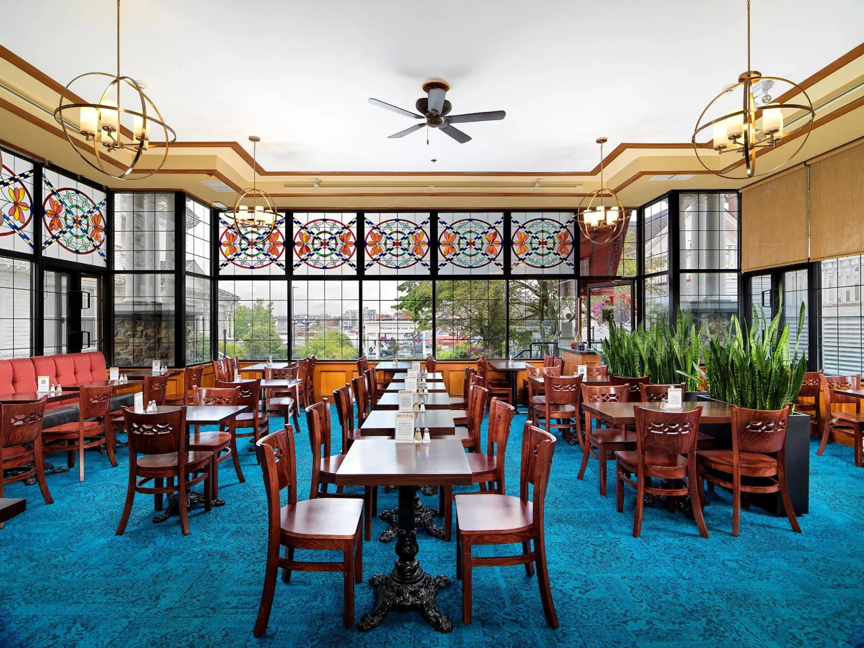 Restaurant/places to eat in Huntingdon Hotel and Suites Restaurant/places to eat in Huntingdon Hotel and Suites