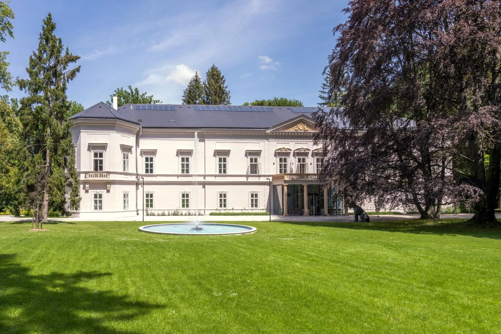 Property building in Zámek Ratměřice - Hotel & Resort