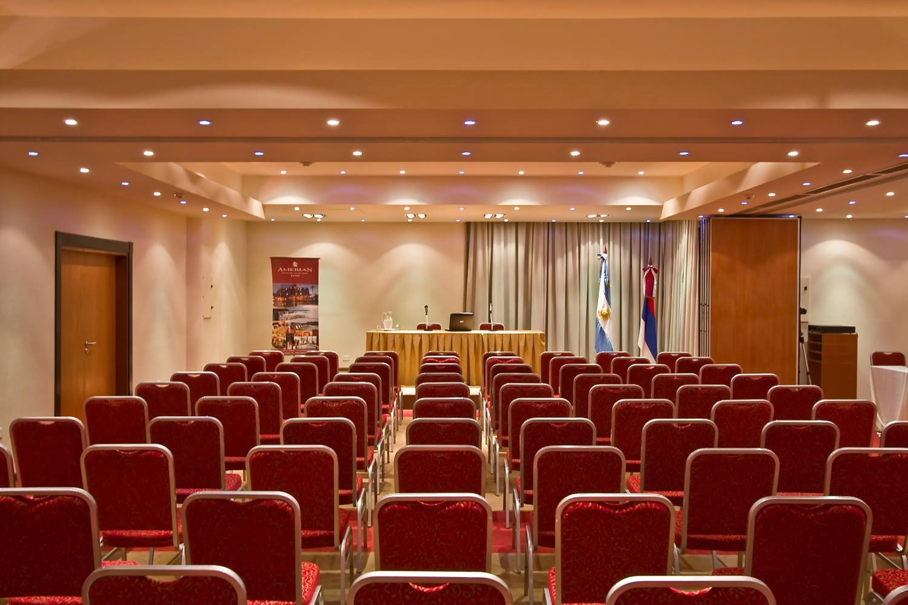 Business facilities in Amérian Portal Del Iguazú Hotel