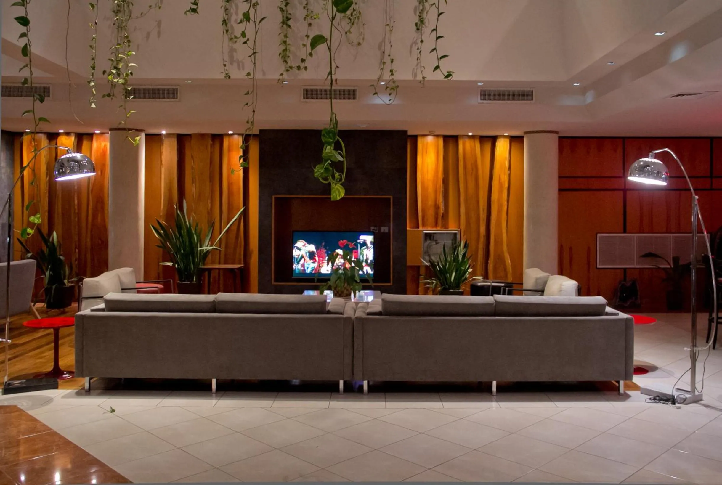 Communal lounge/ TV room in Amérian Portal Del Iguazú Hotel