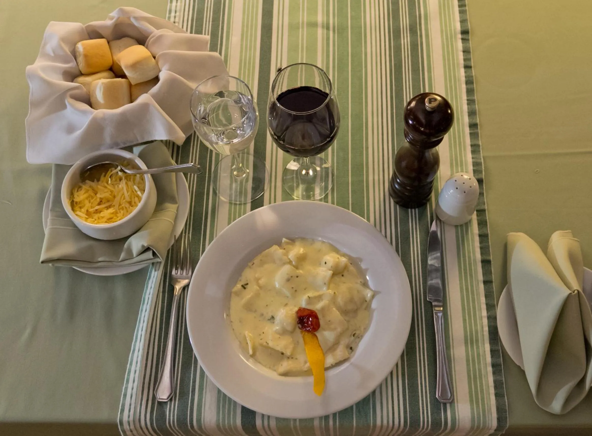 Food and drinks in Amérian Portal Del Iguazú Hotel