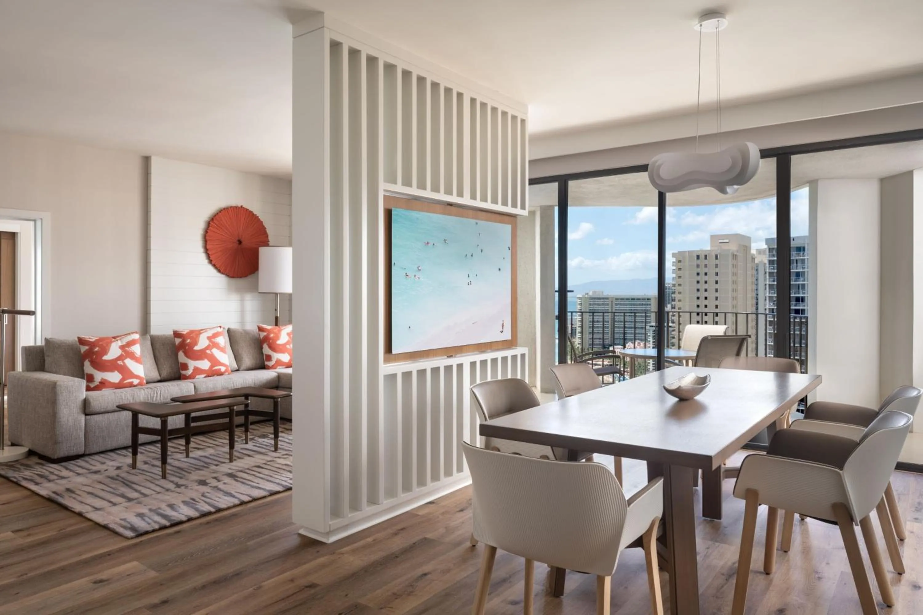 Living room in Waikiki Beach Marriott Resort & Spa