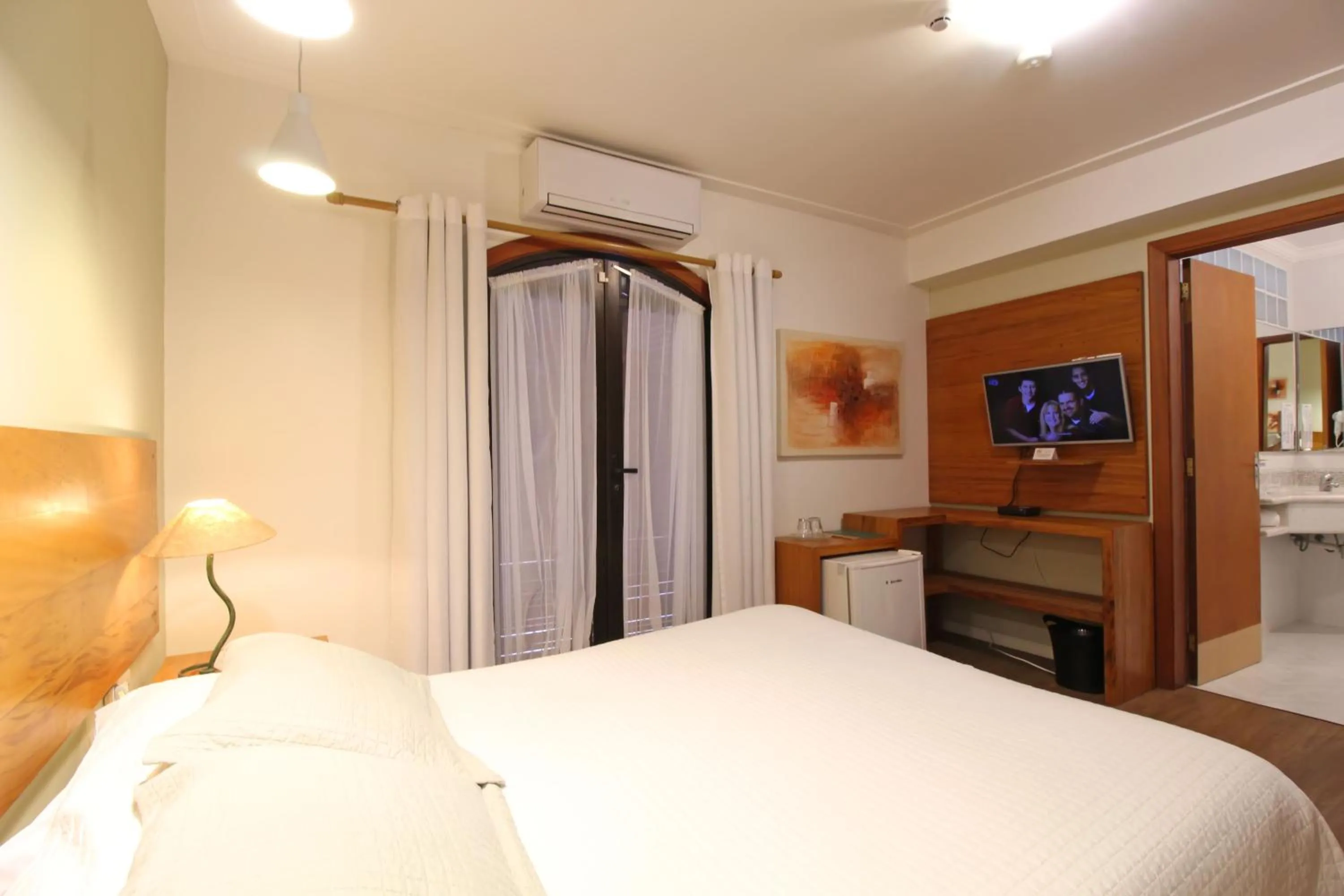 TV and multimedia, Bed in Pousada Villa Capivary Campos do Jordão