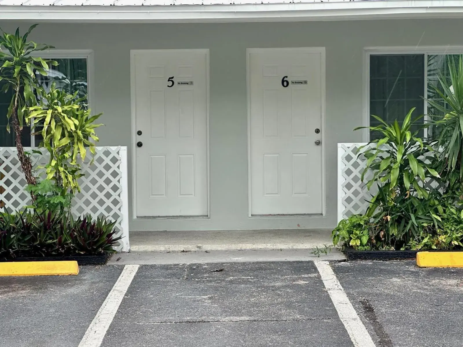 Property building in Conty's Motel Property building in Conty's Motel