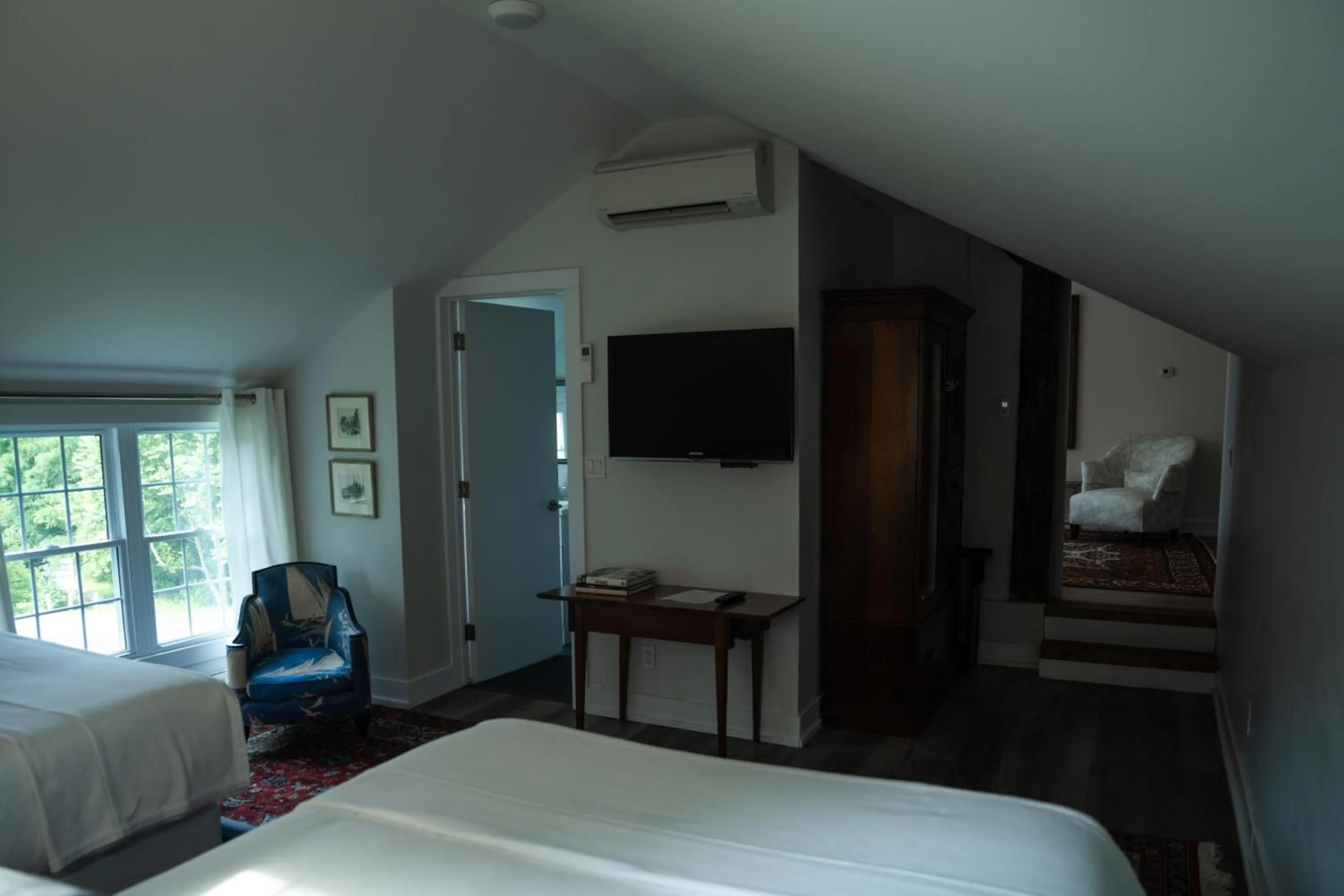 Bedroom, Bed in South Landing Inn