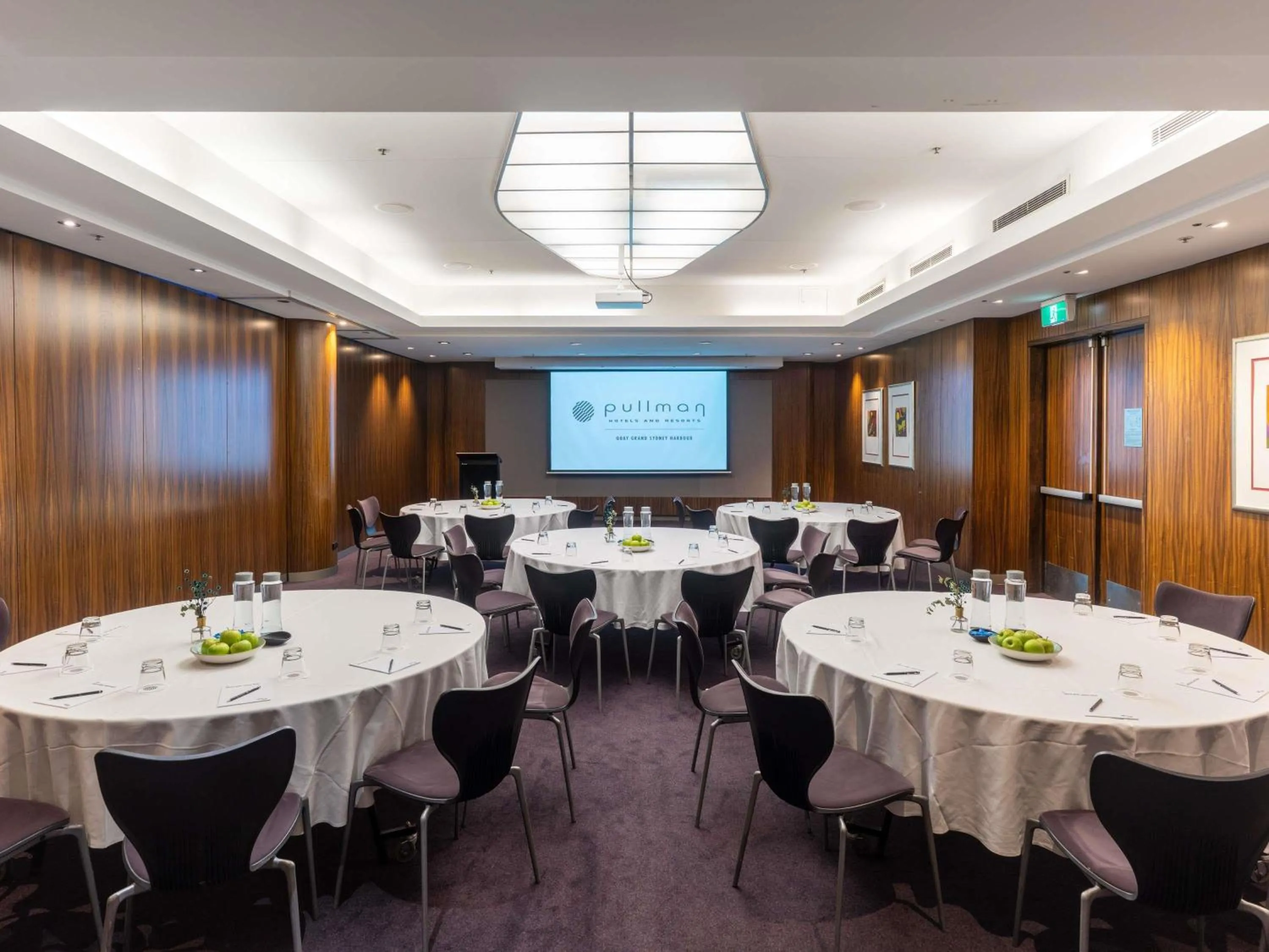 Meeting/conference room in Pullman Quay Grand Sydney Harbour