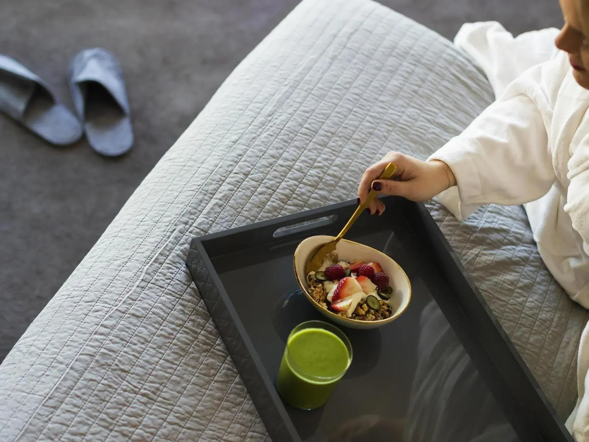 Bedroom in Pullman Quay Grand Sydney Harbour Bedroom in Pullman Quay Grand Sydney Harbour