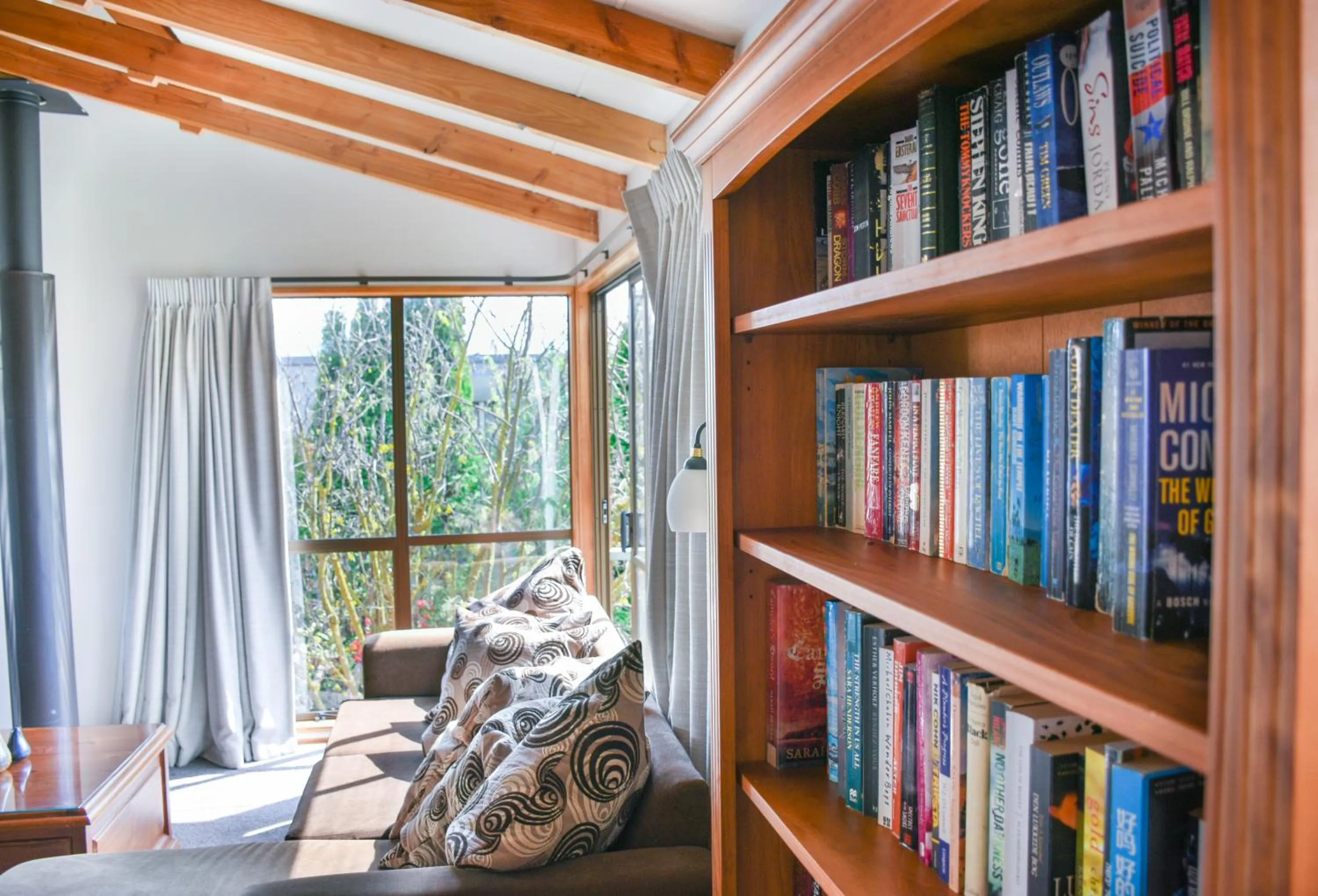 Toilet in Te Wanaka Lodge