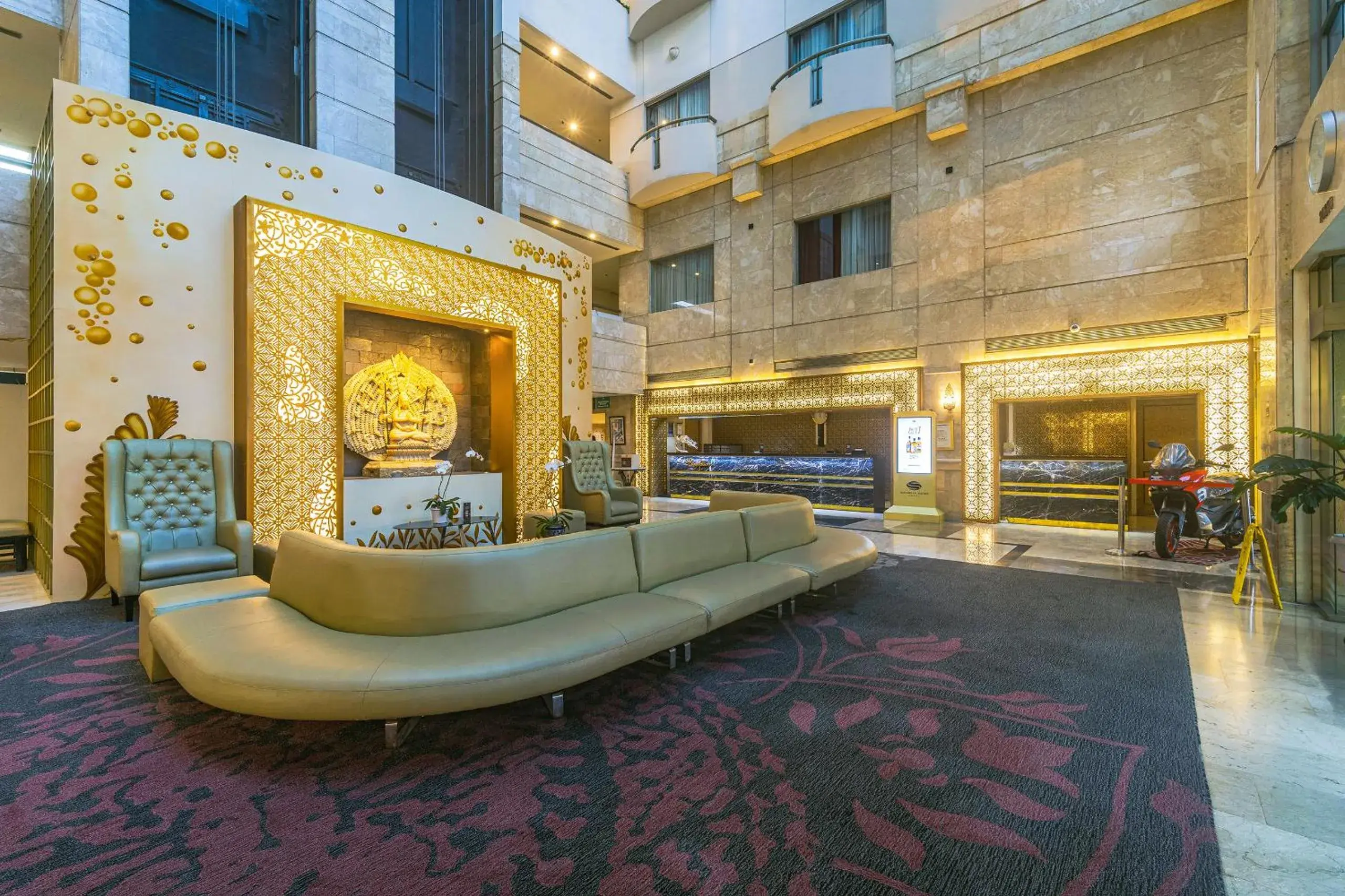 Lobby or reception in Surabaya Suites Hotel Powered by Archipelago Lobby or reception in Surabaya Suites Hotel Powered by Archipelago