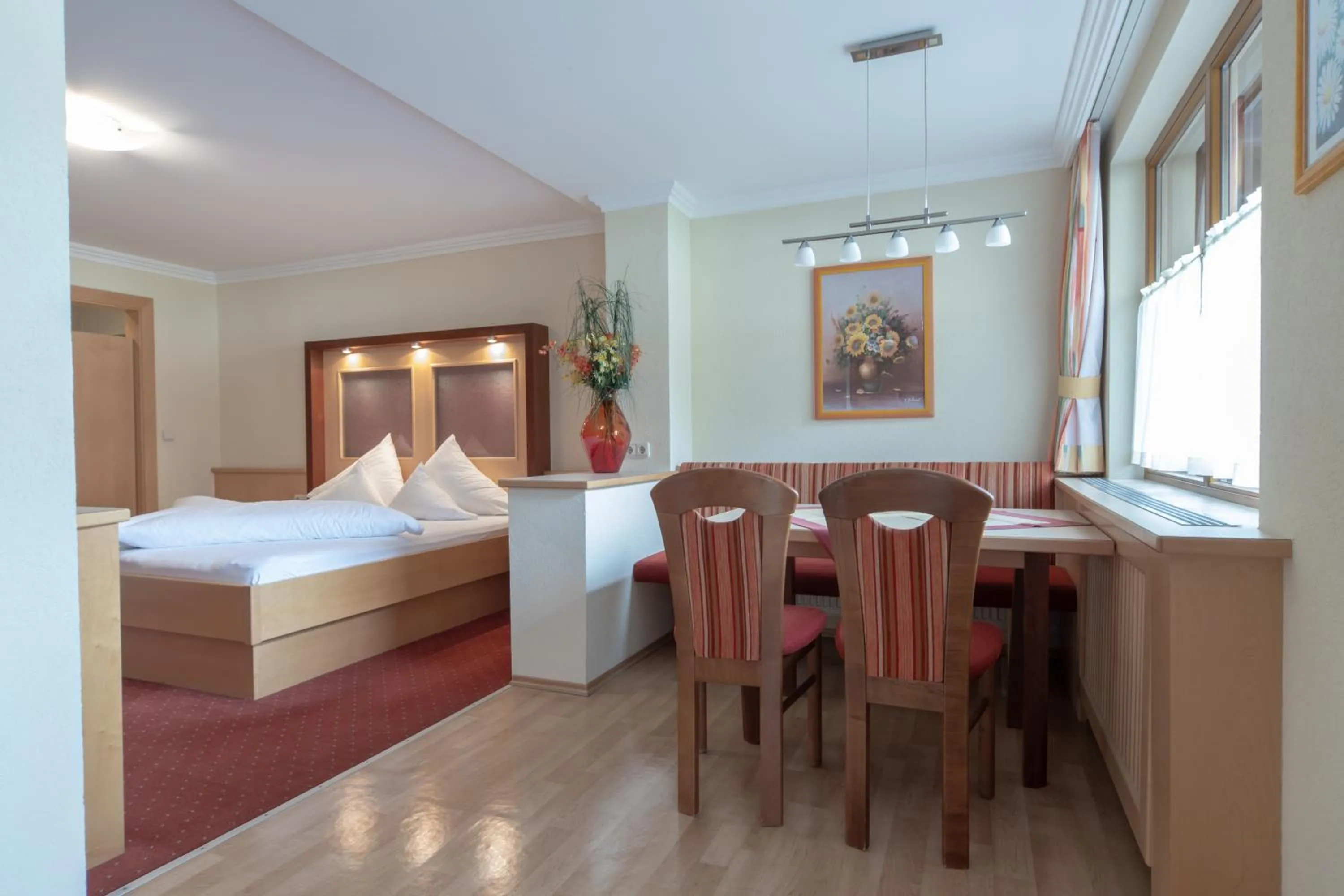 TV and multimedia in Frühstückshotel Margret