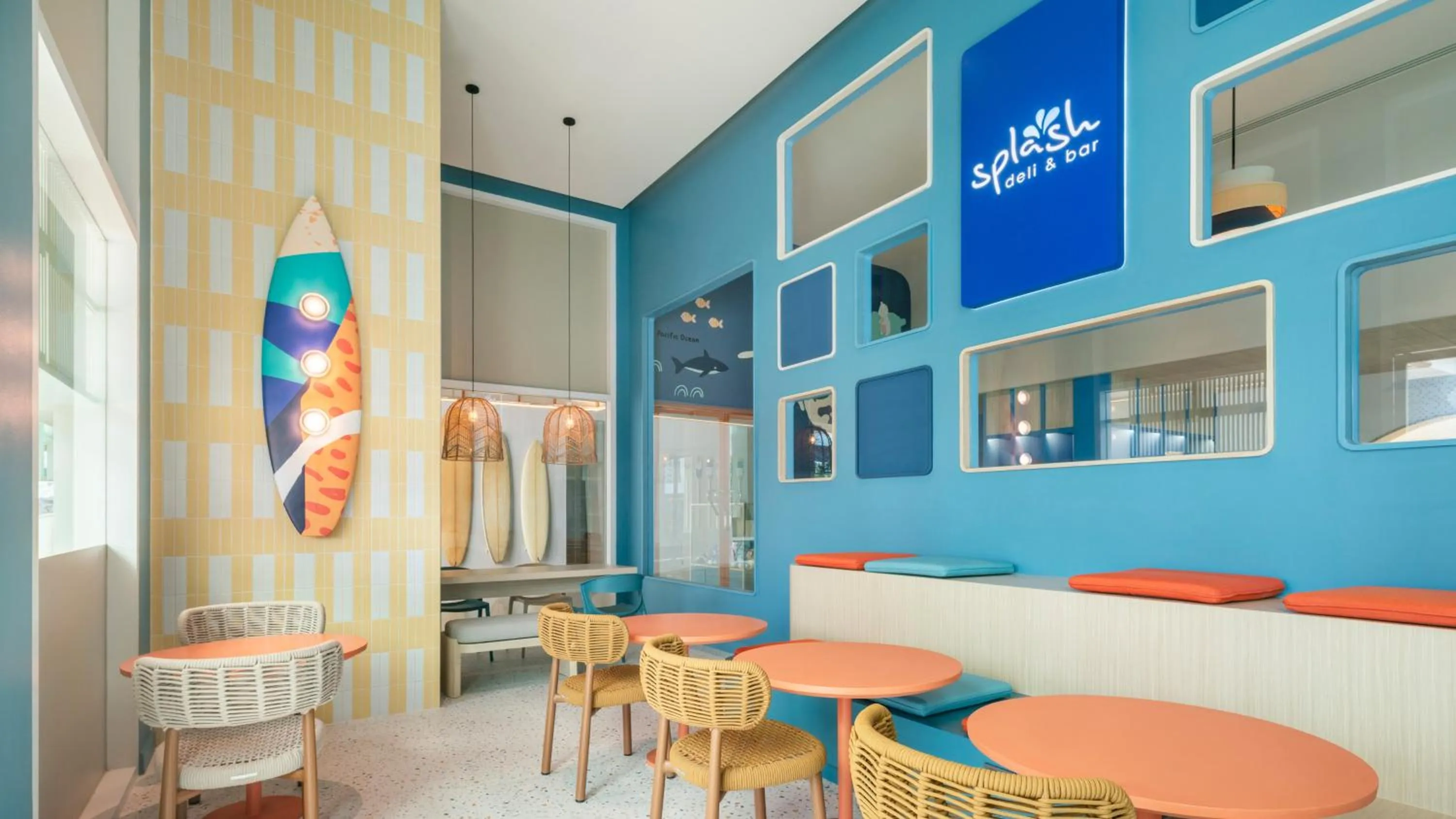 Restaurant/places to eat in Holiday Inn Pattaya by IHG