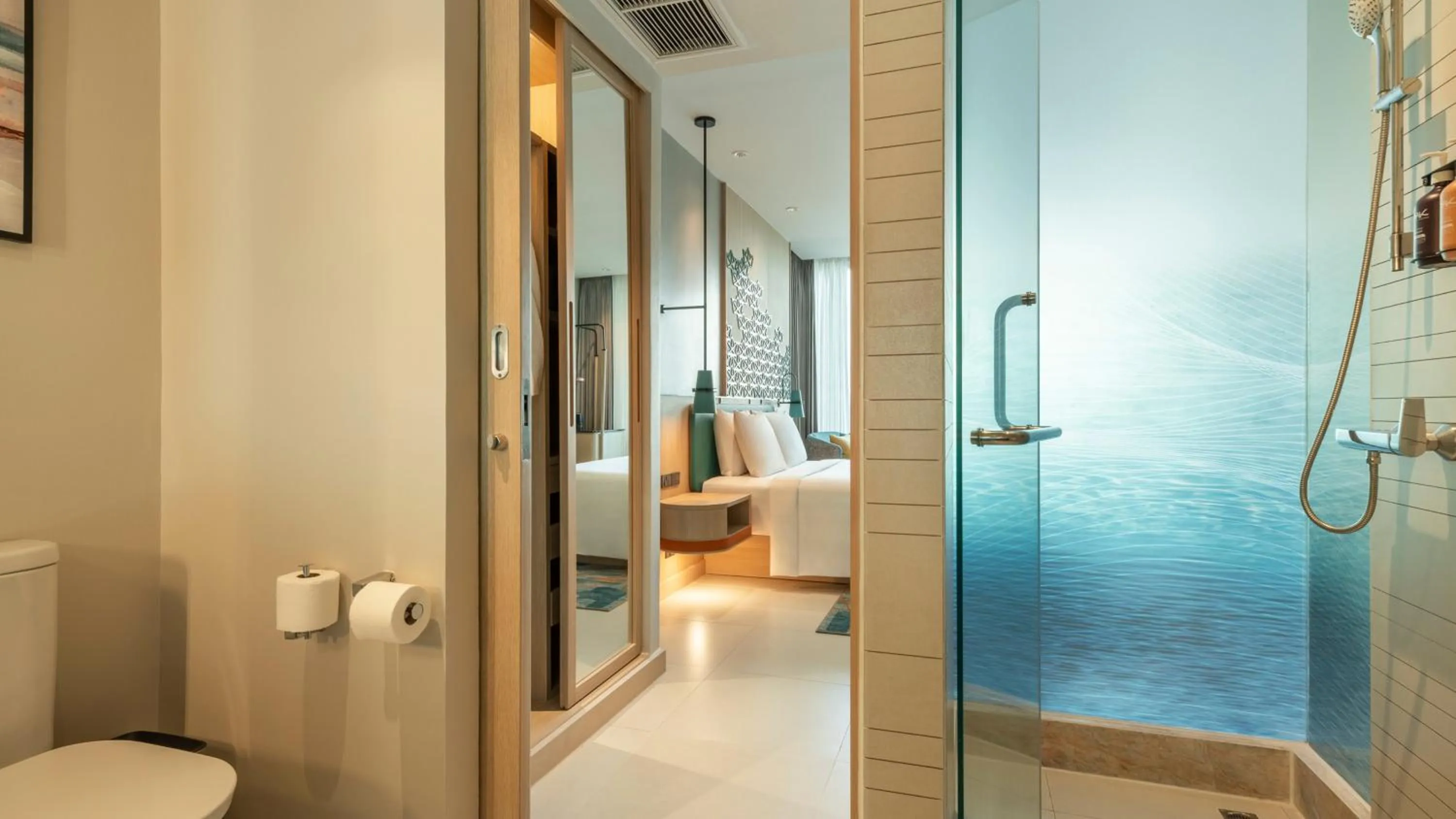 Photo of the whole room in Holiday Inn Pattaya by IHG